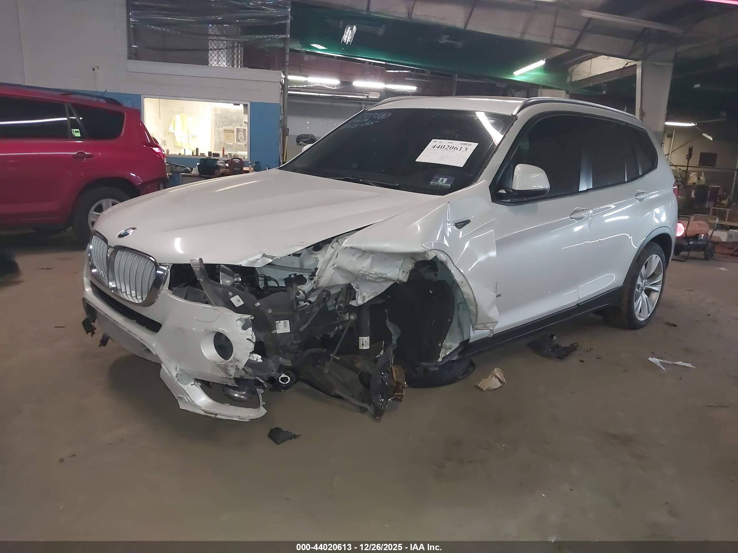 BMW X3 image 2