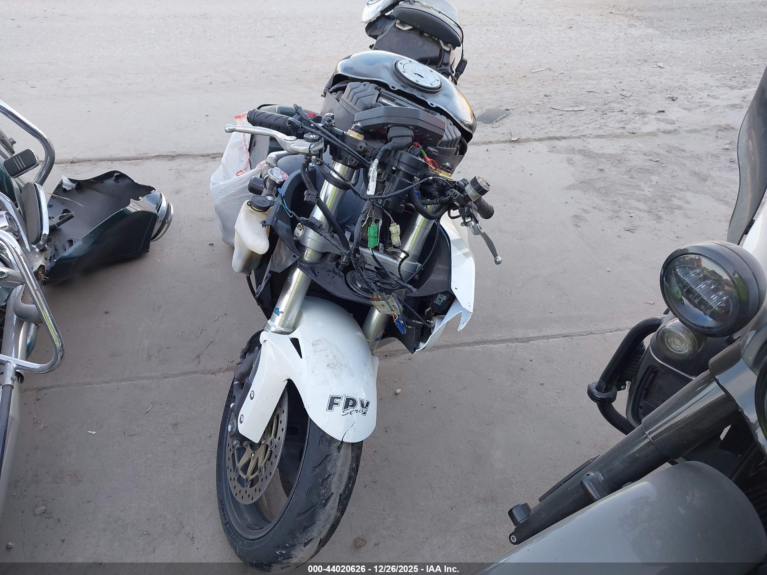 HONDA CBR1000 image 5