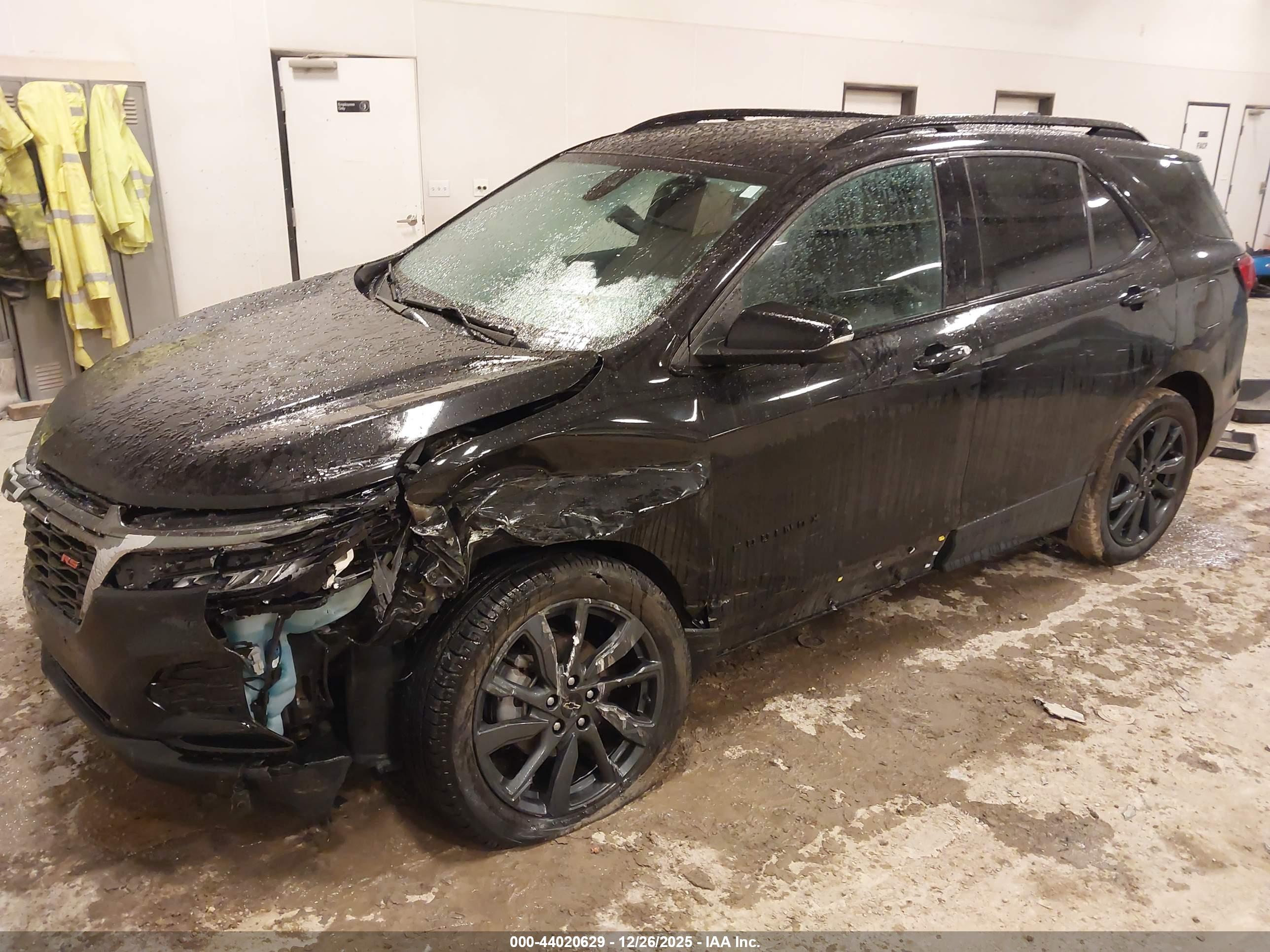 CHEVROLET EQUINOX image 2