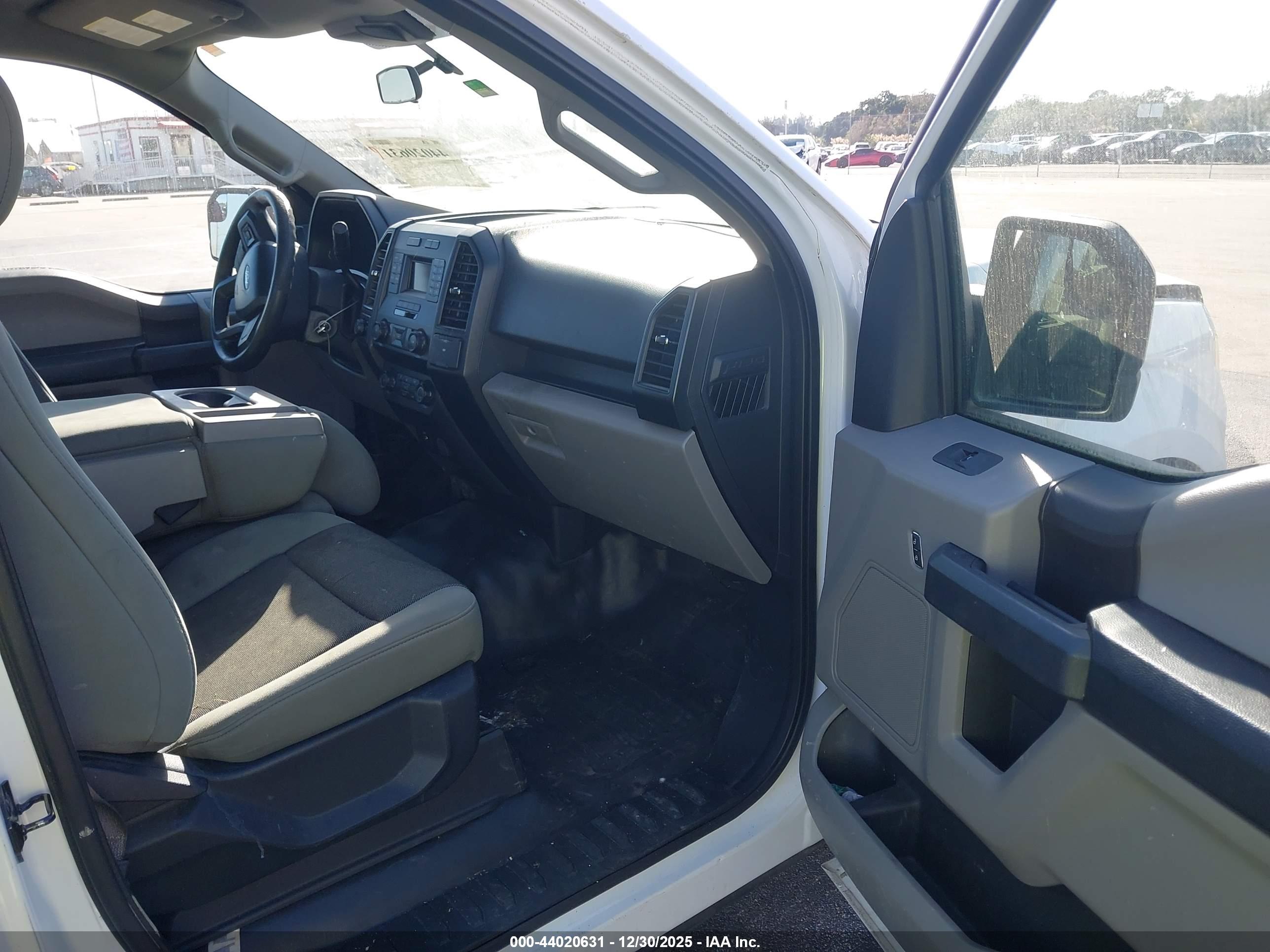 FORD F-150 image 5