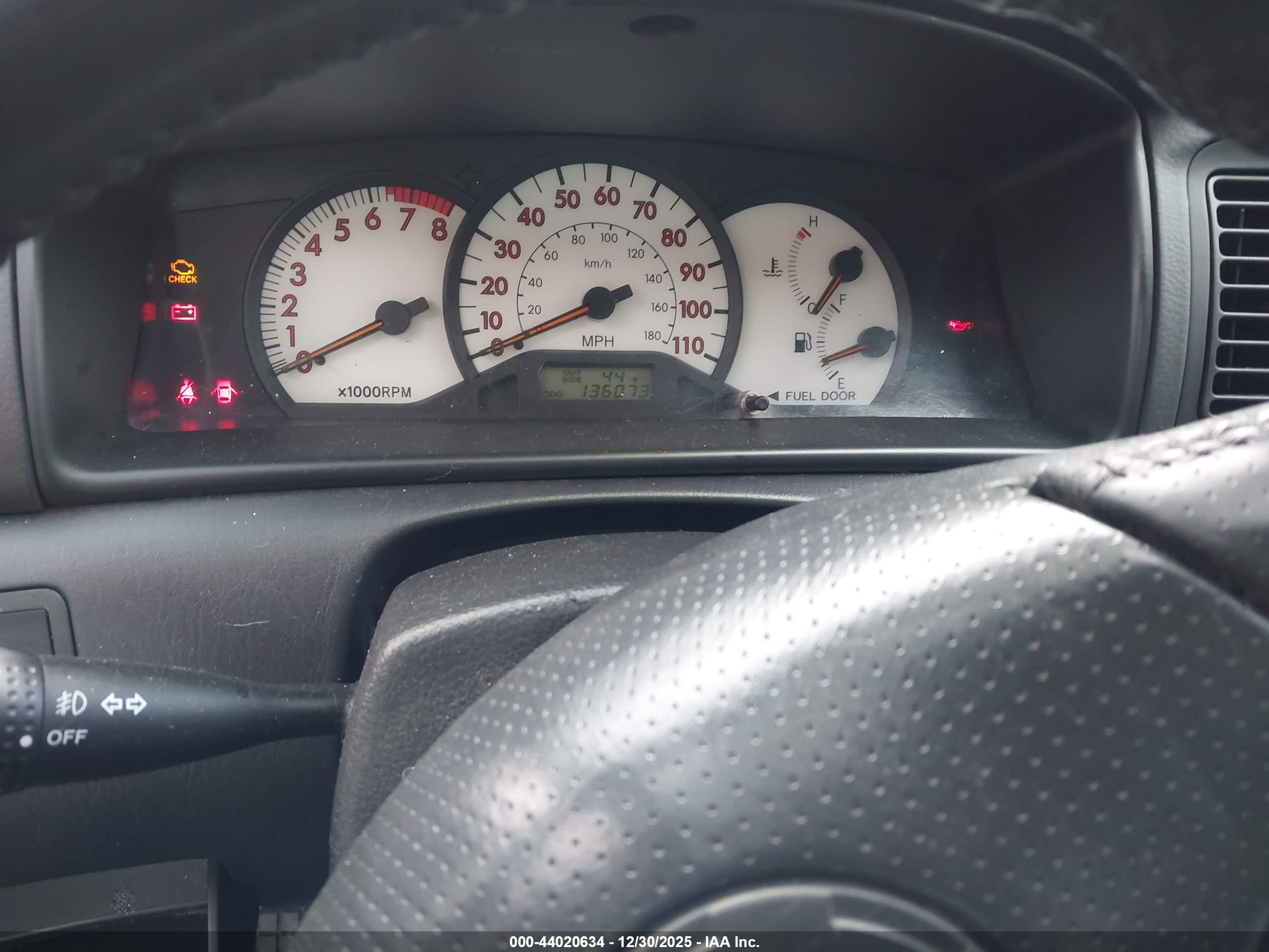 TOYOTA COROLLA image 7