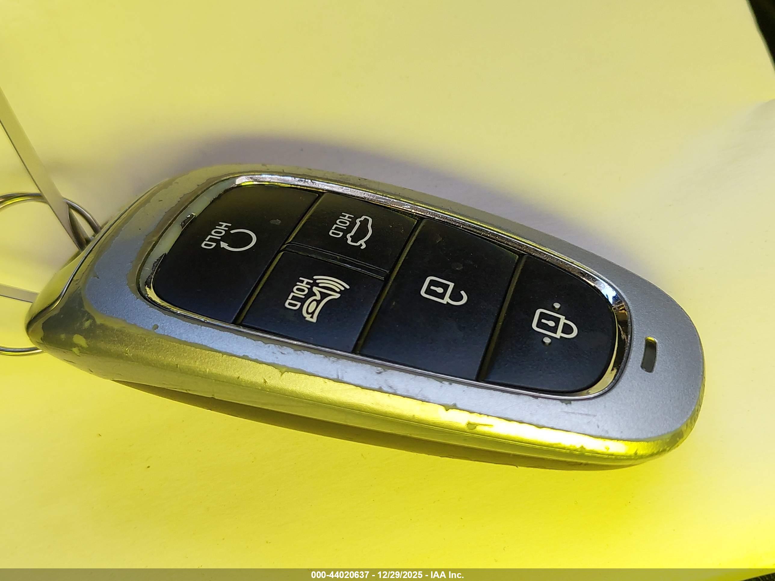 HYUNDAI SONATA image 11