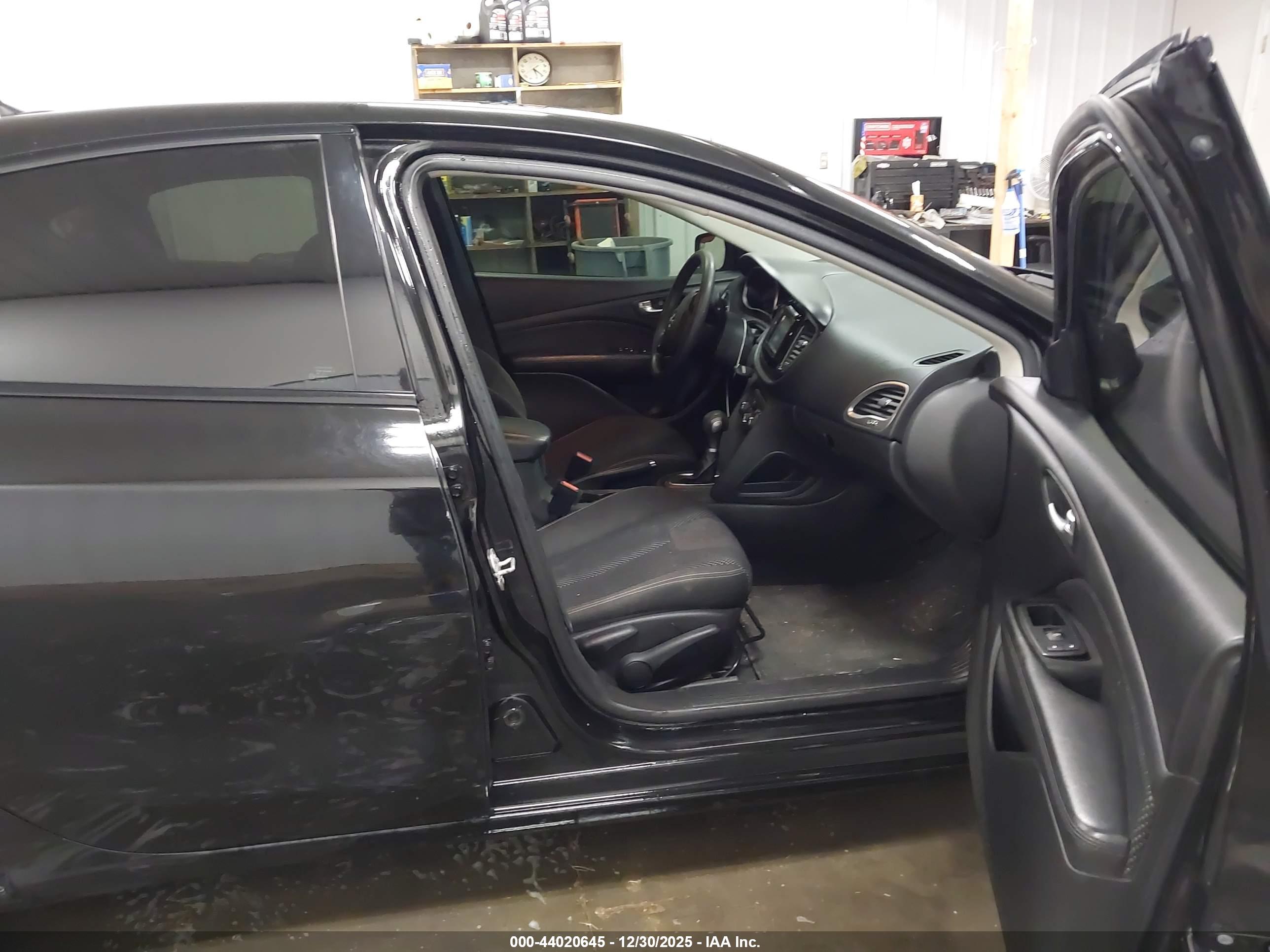 DODGE DART image 5