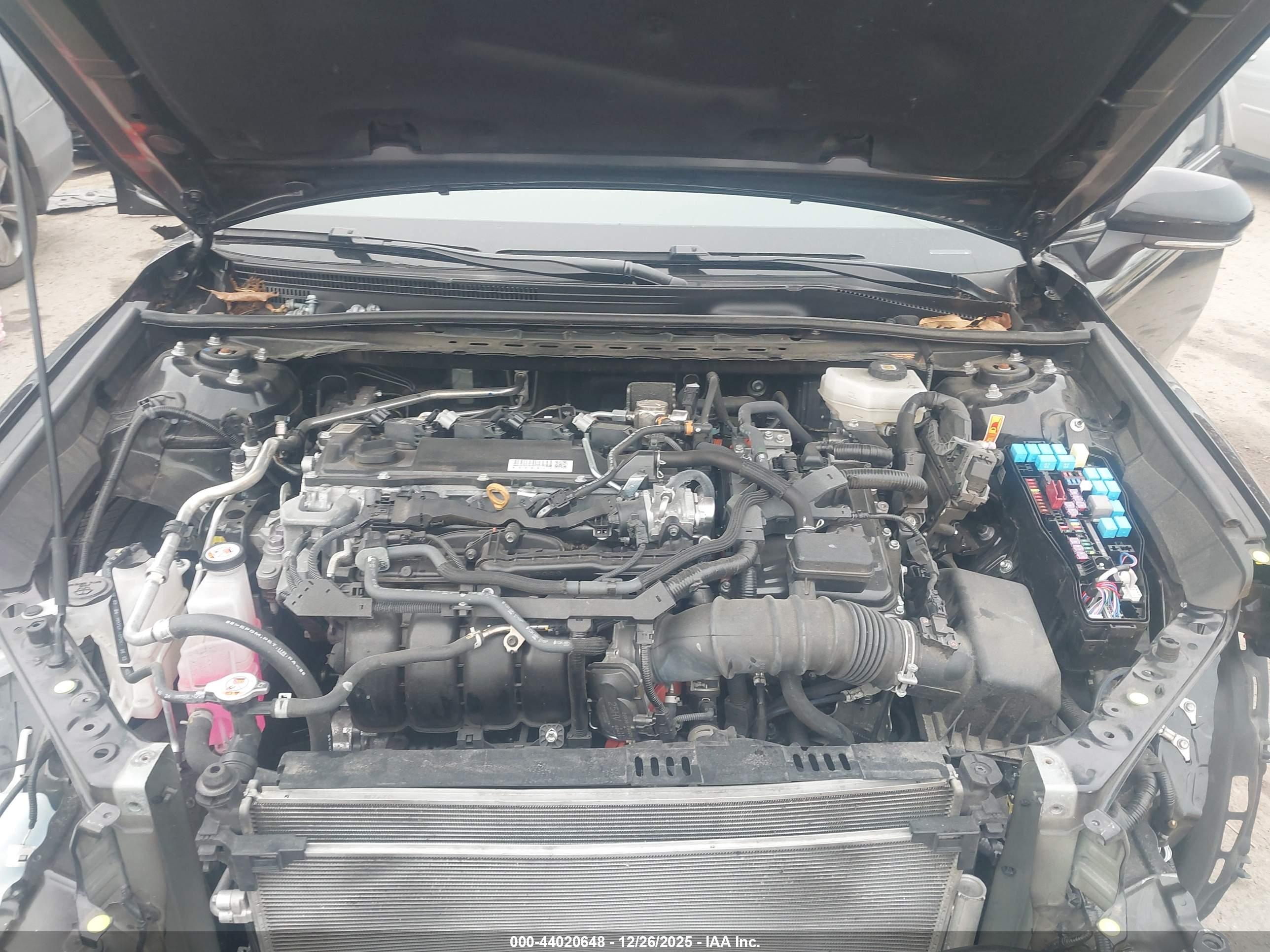 TOYOTA CAMRY image 10