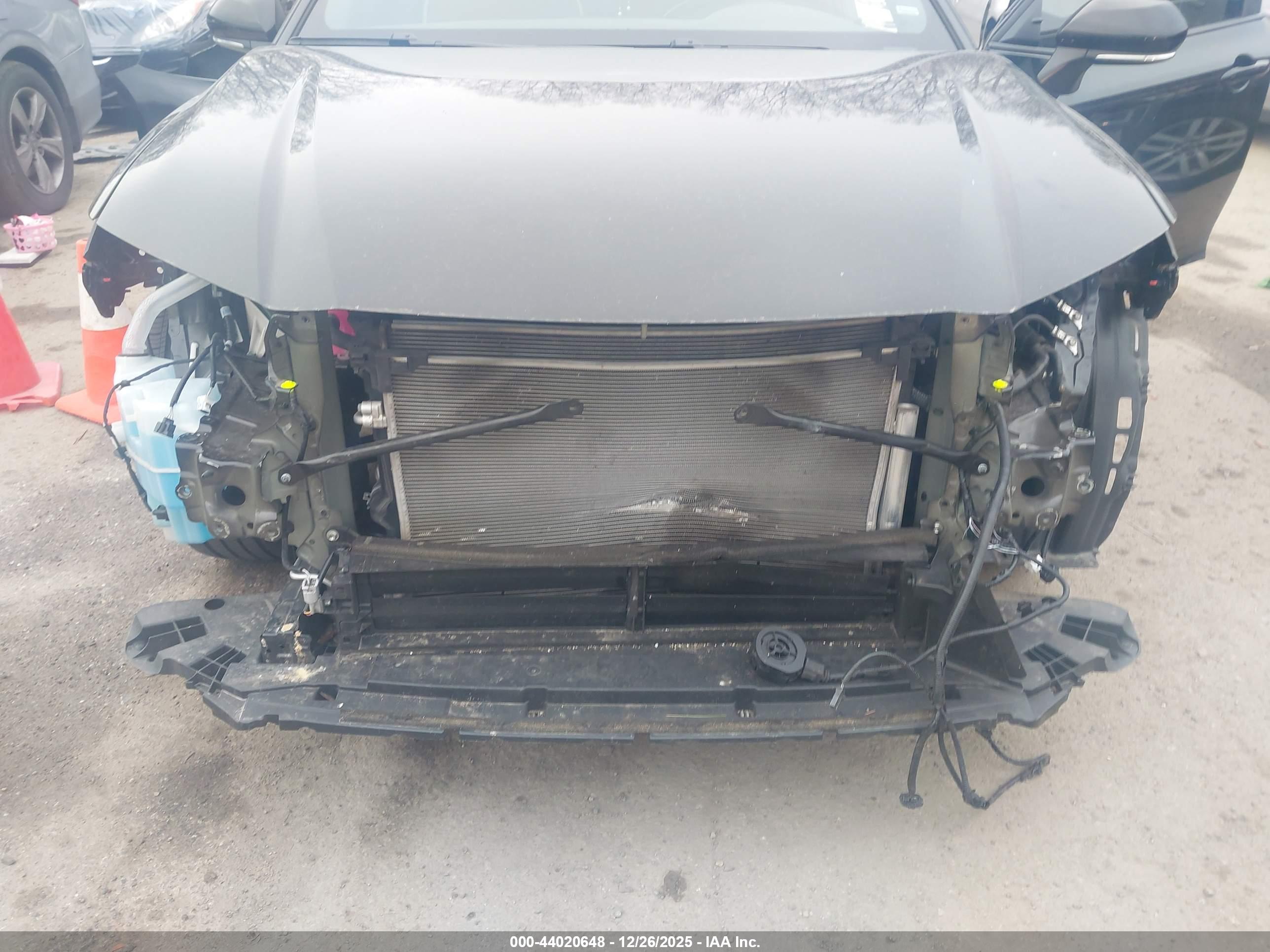 TOYOTA CAMRY image 6
