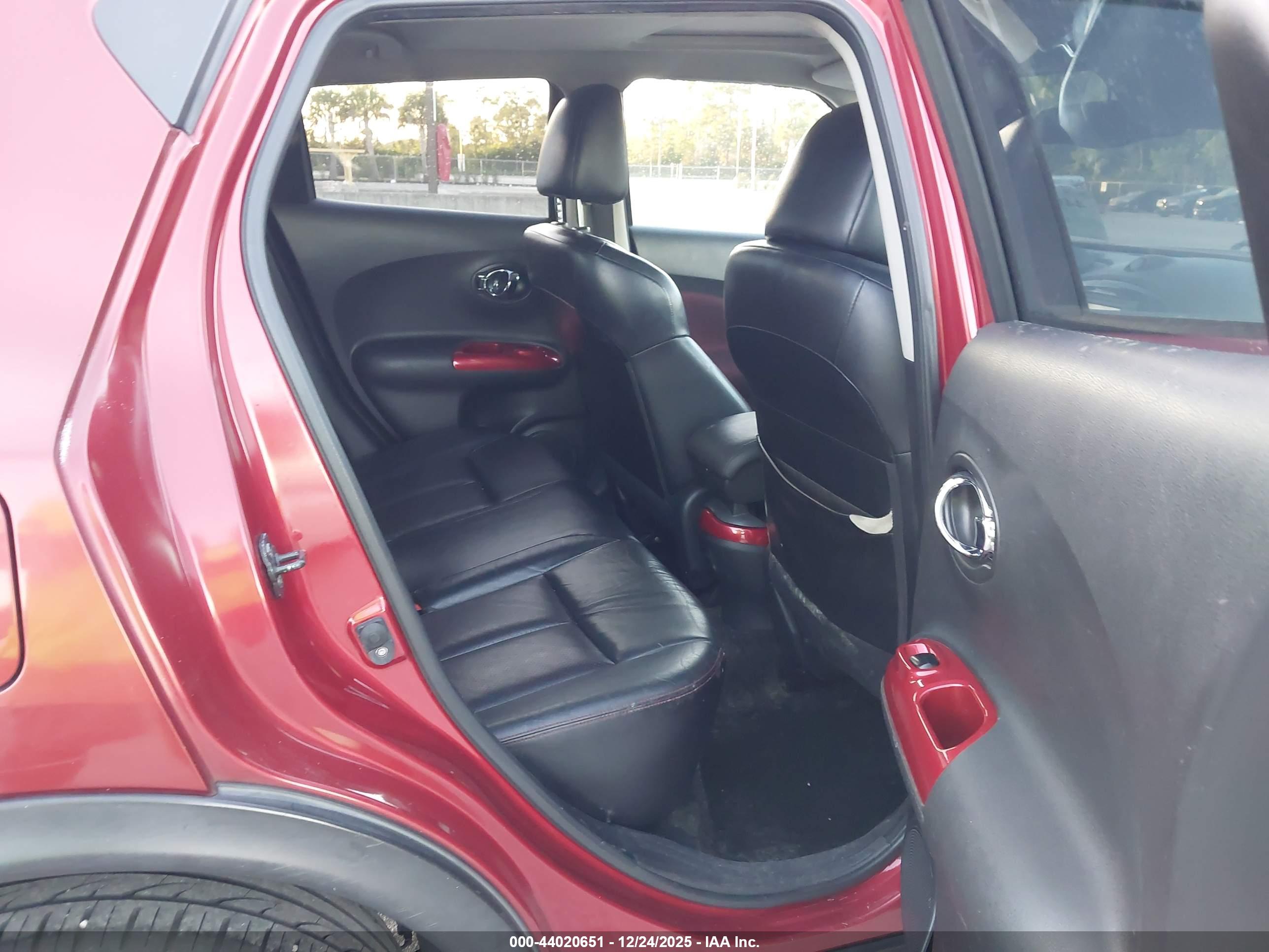 NISSAN JUKE image 8