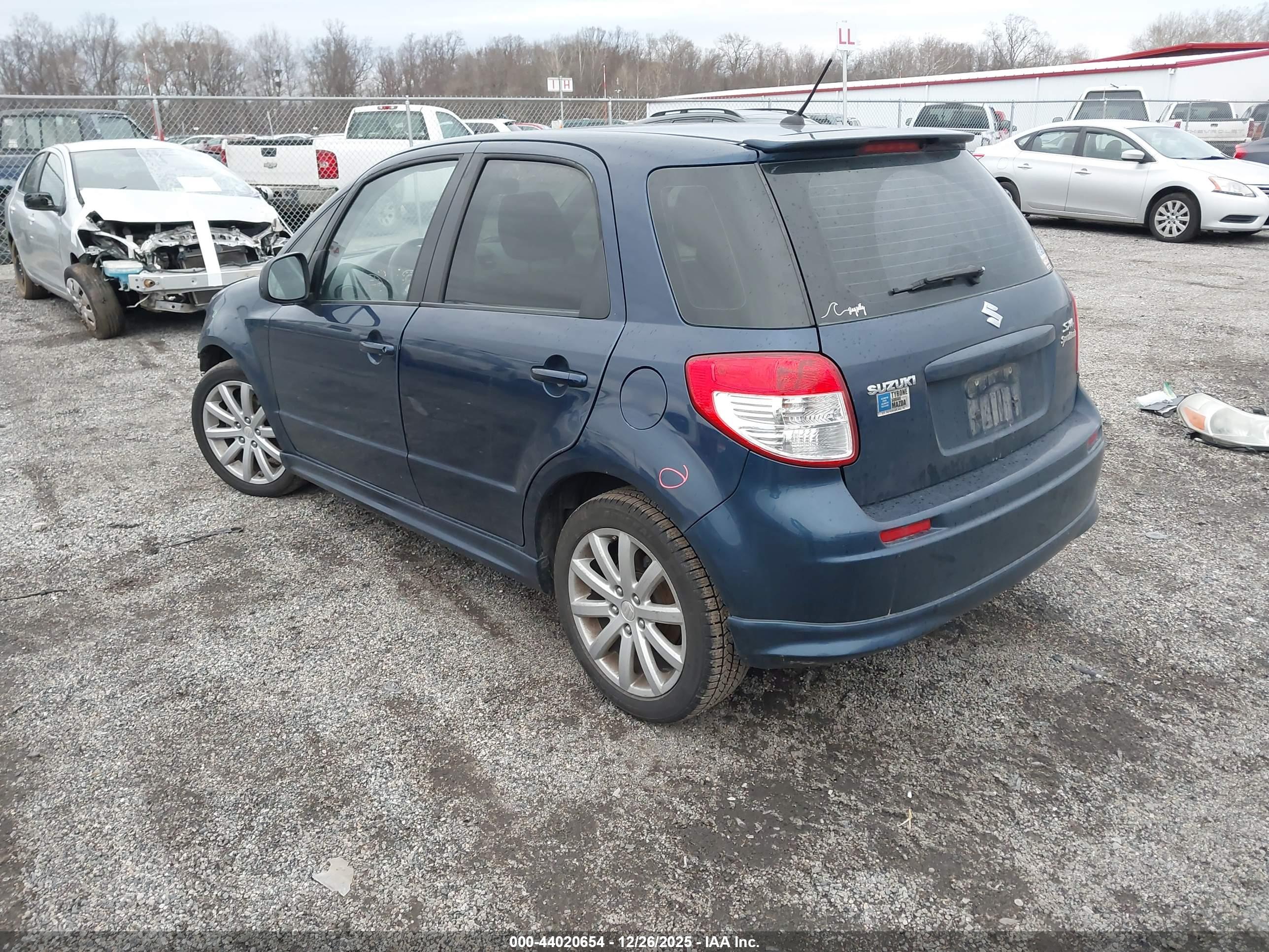 SUZUKI SX4 image 3