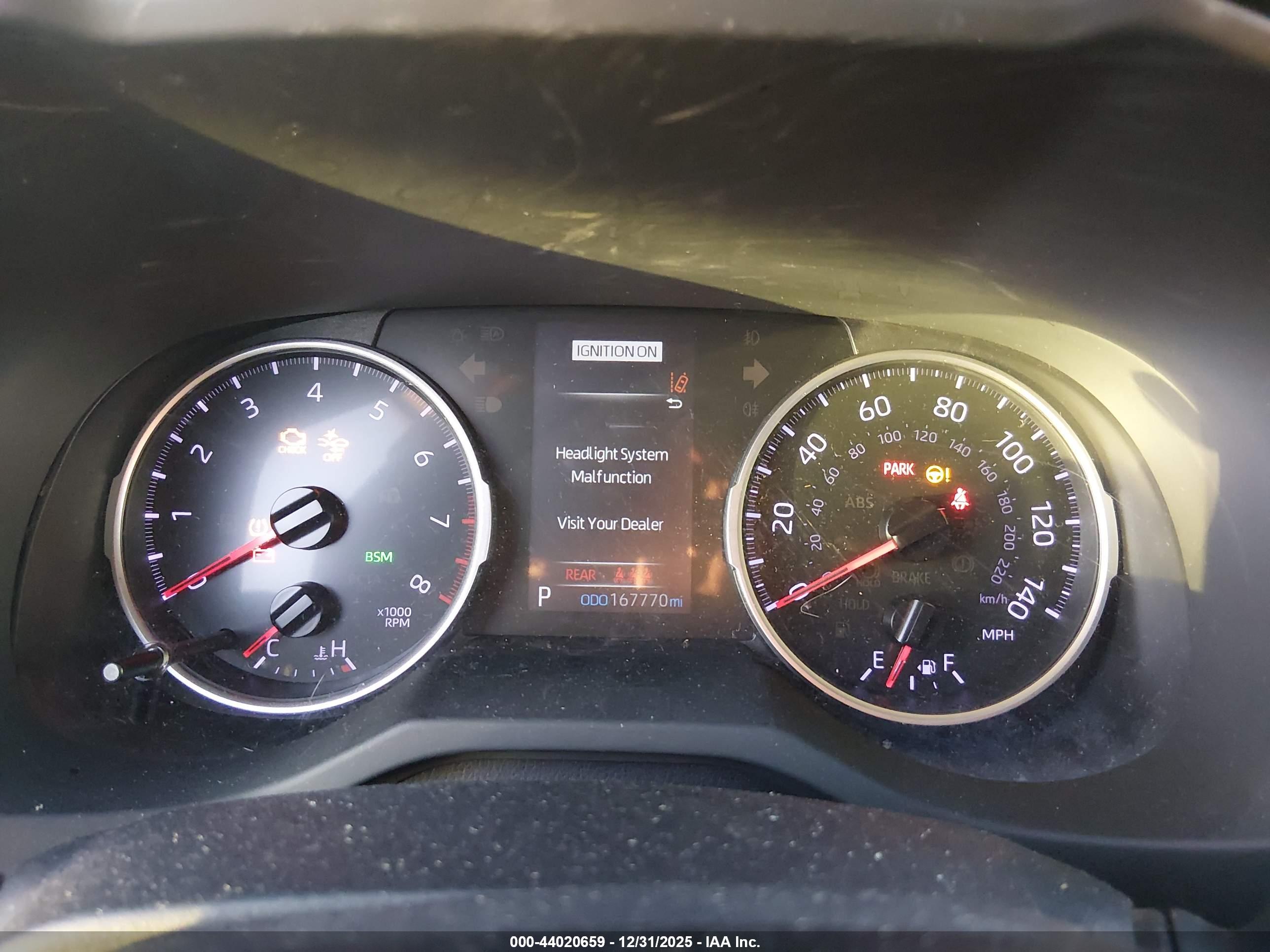 TOYOTA RAV4 image 7