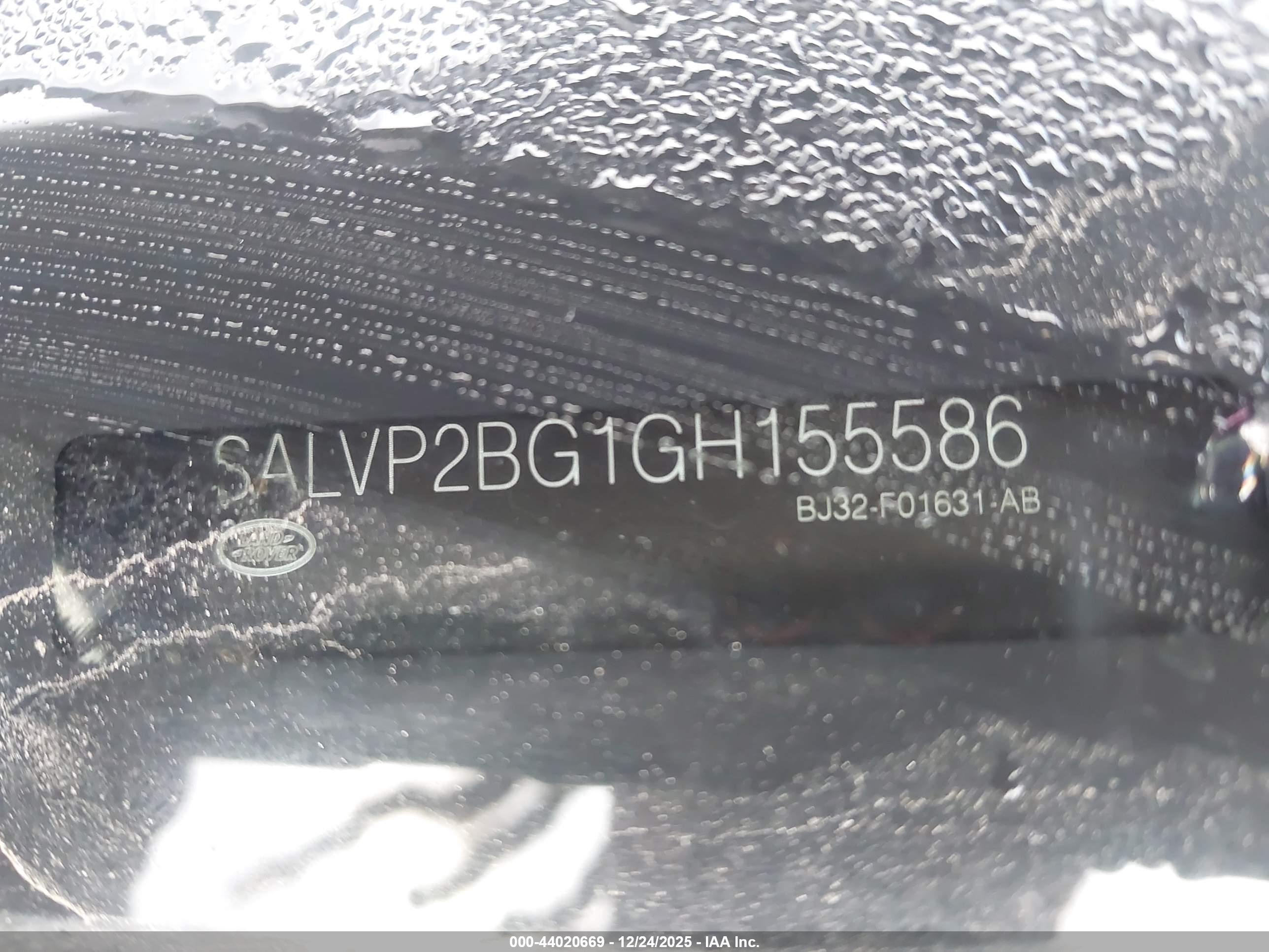 LAND ROVER image 9