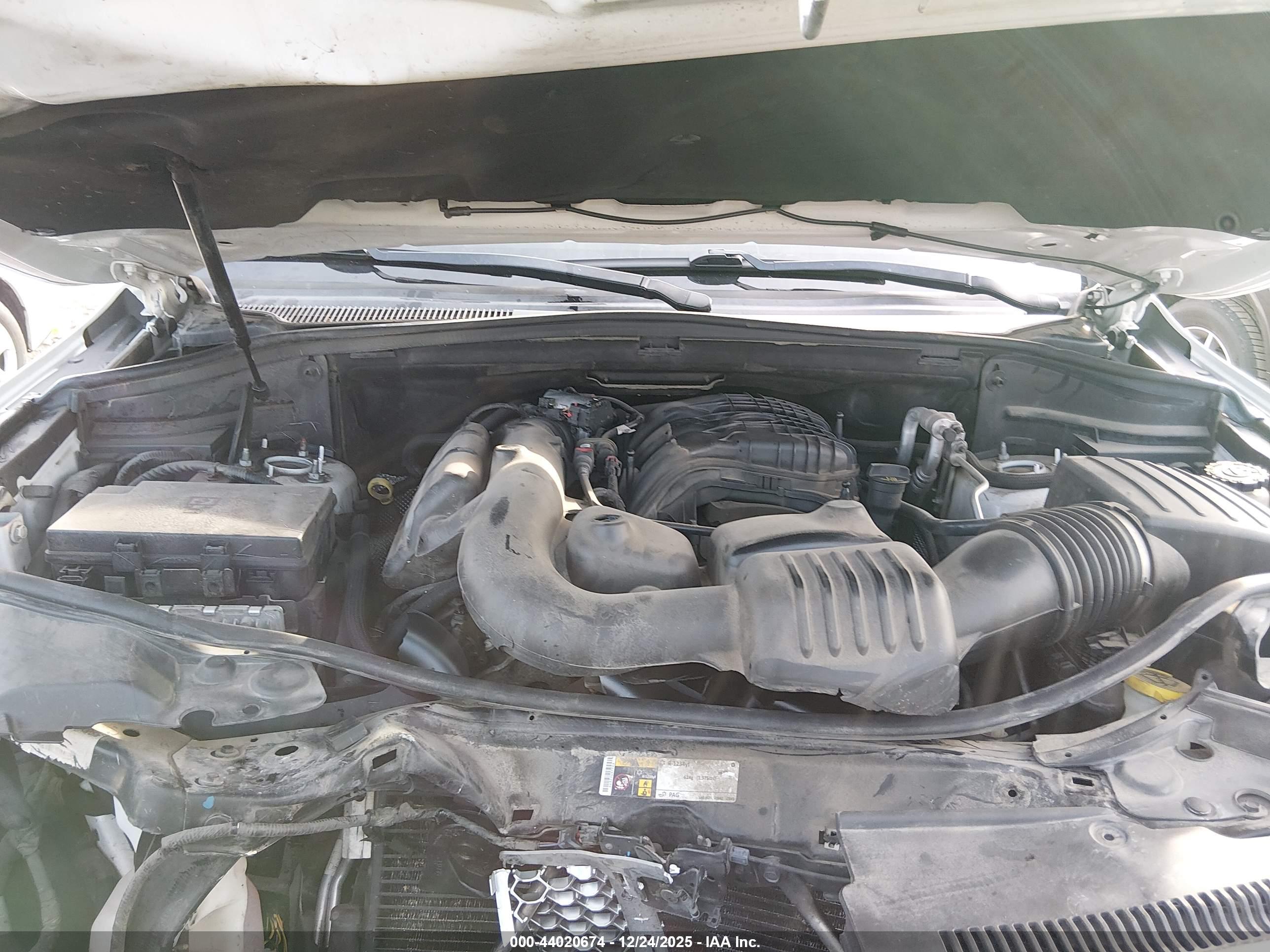JEEP GRAND image 10