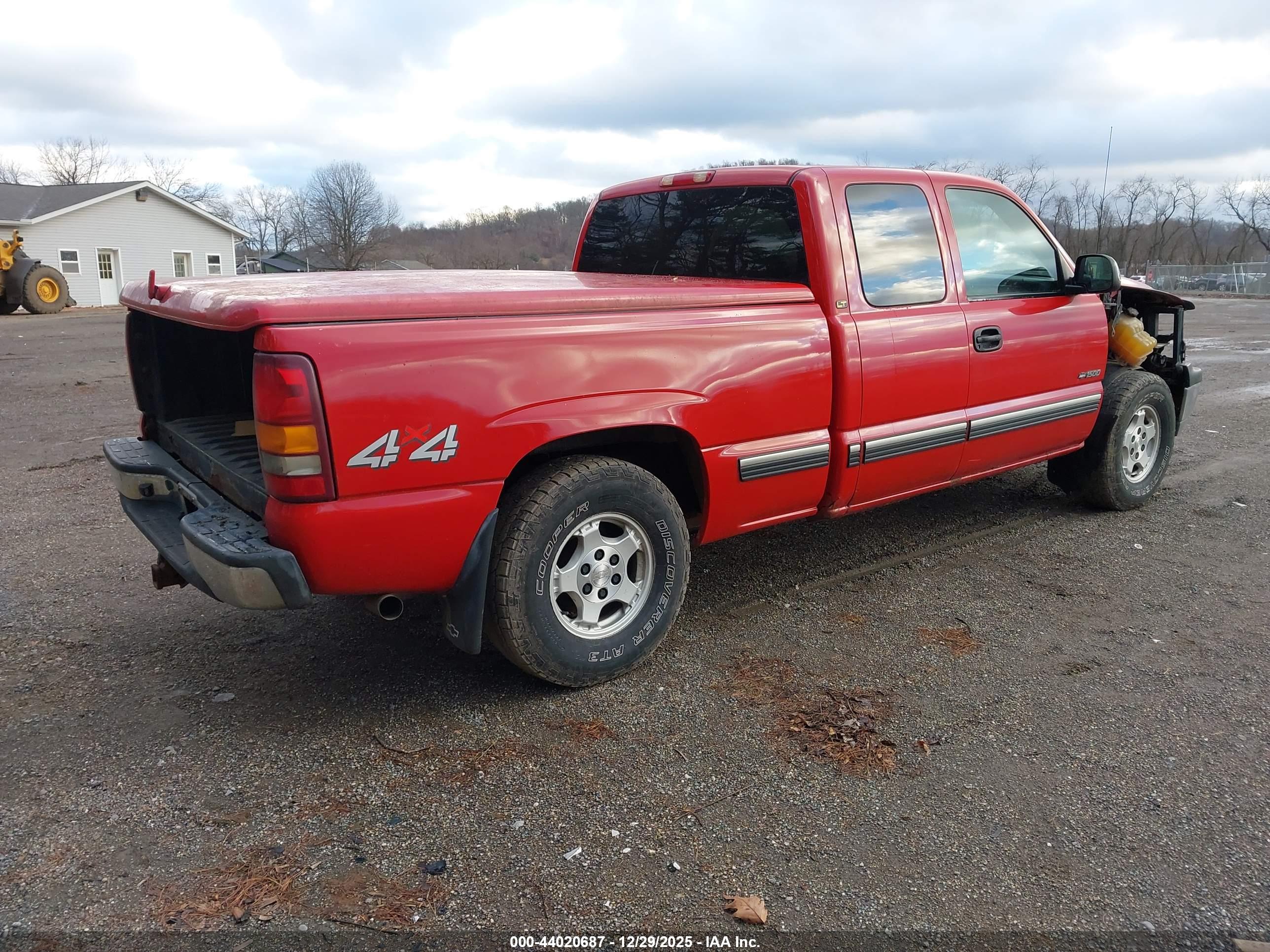 CHEVROLET SILVERADO image 4