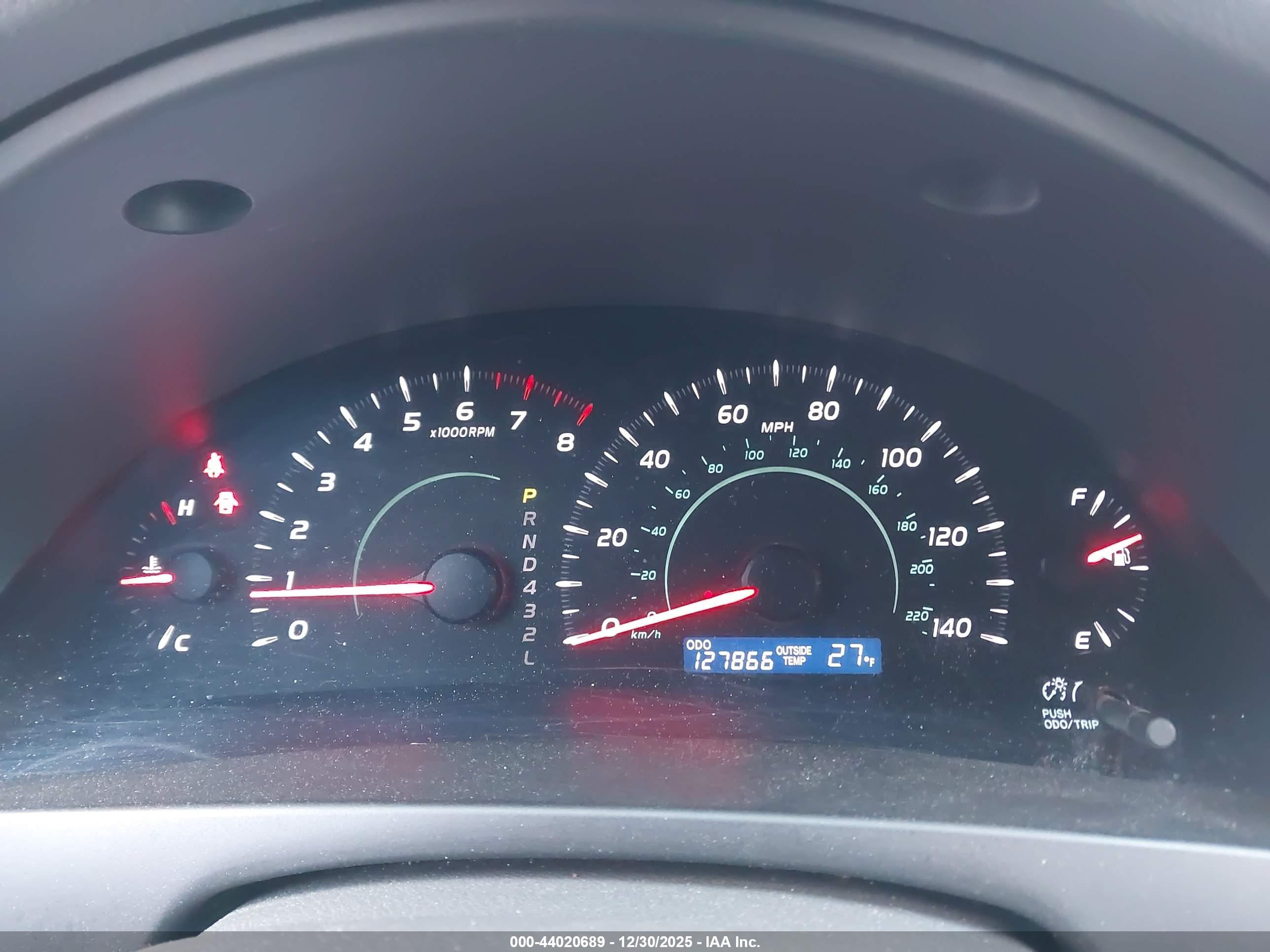 TOYOTA CAMRY image 7