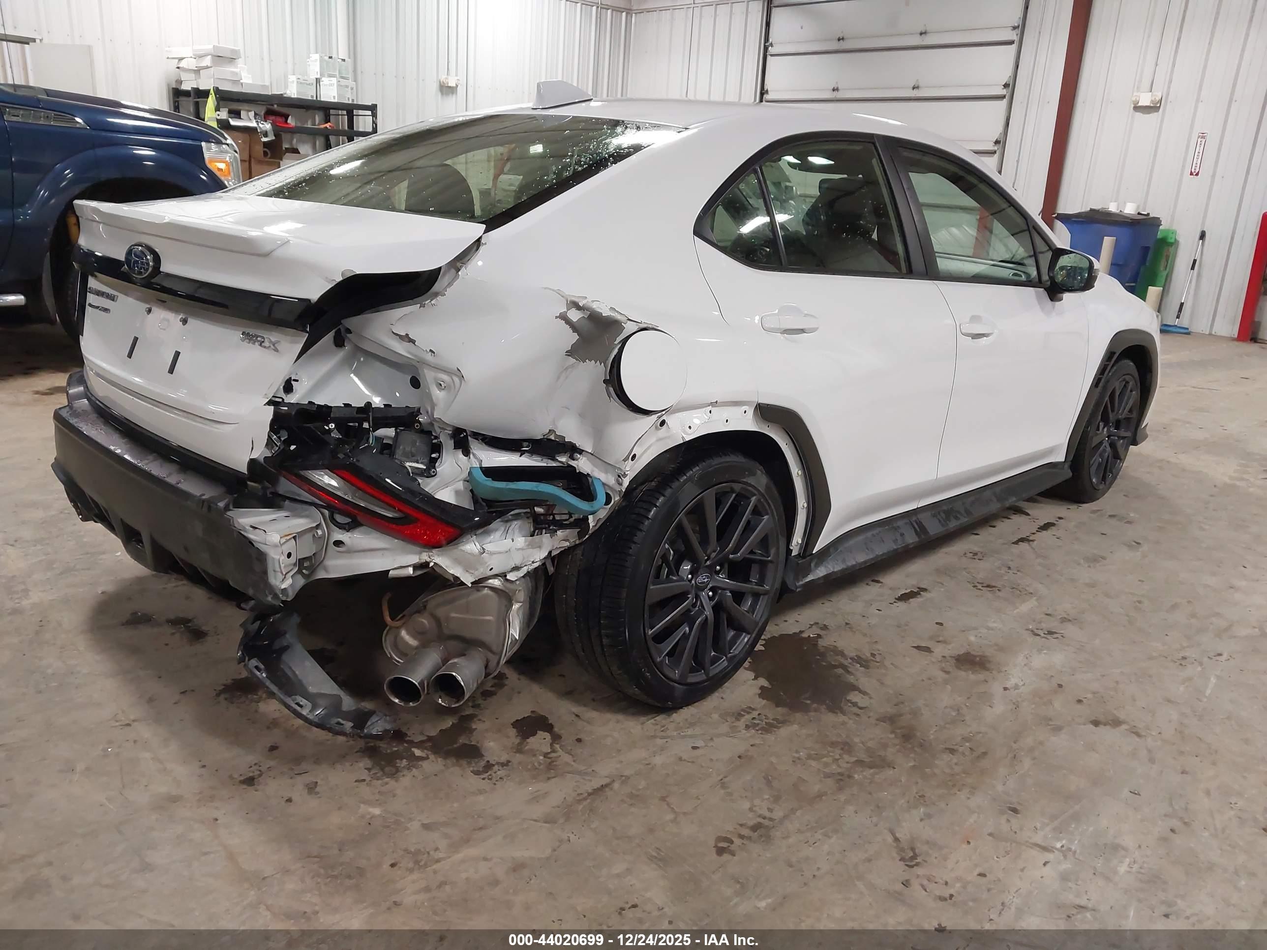SUBARU WRX image 4
