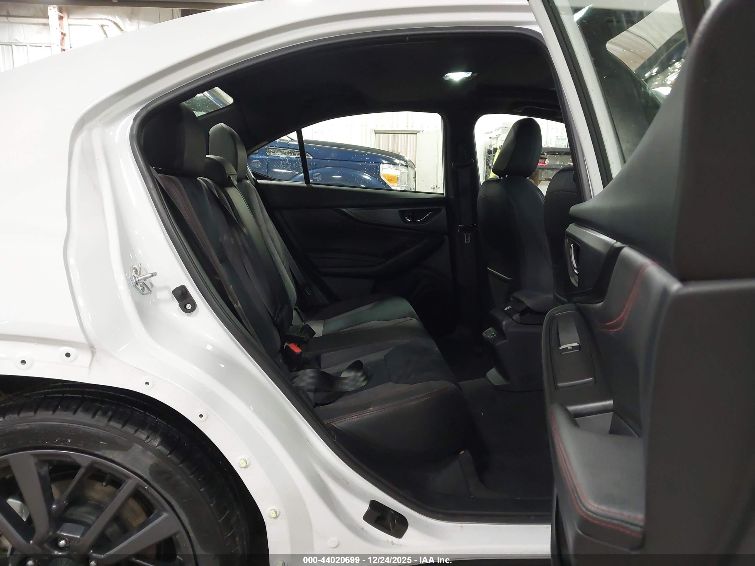 SUBARU WRX image 8