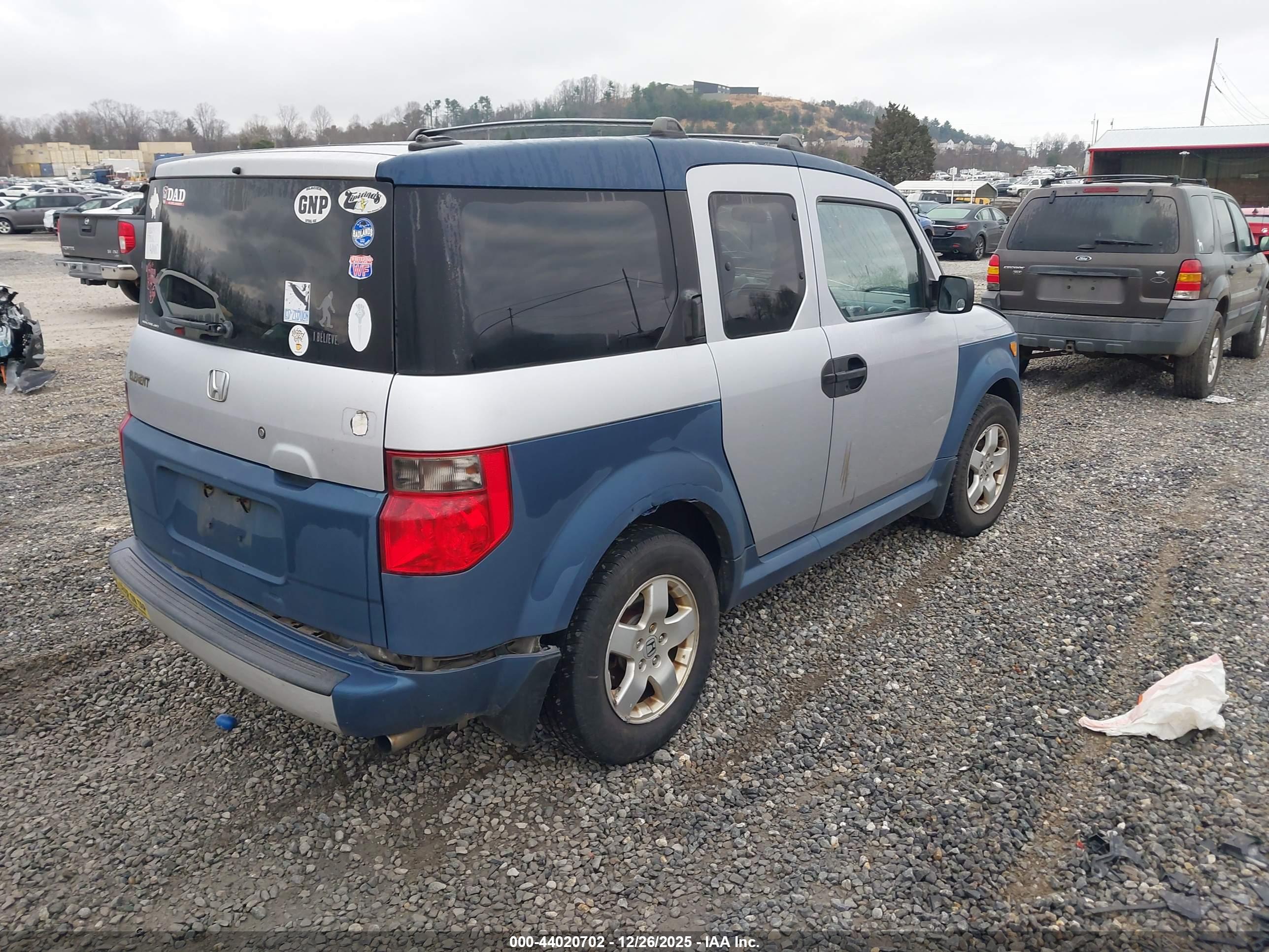 HONDA ELEMENT image 4