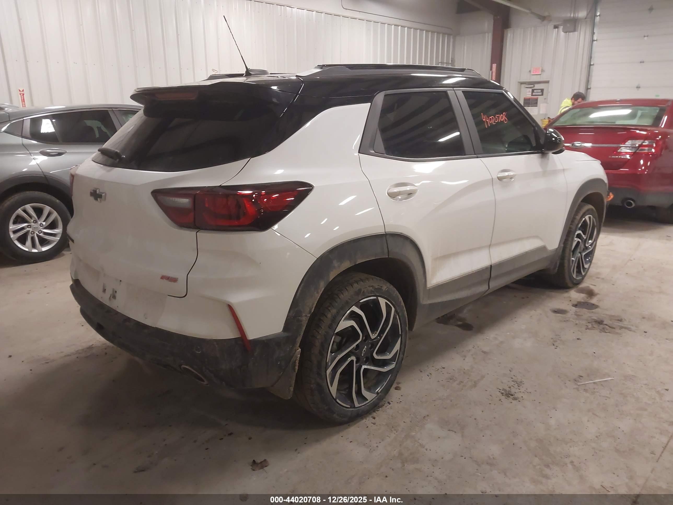 CHEVROLET TRAILBLAZER image 4