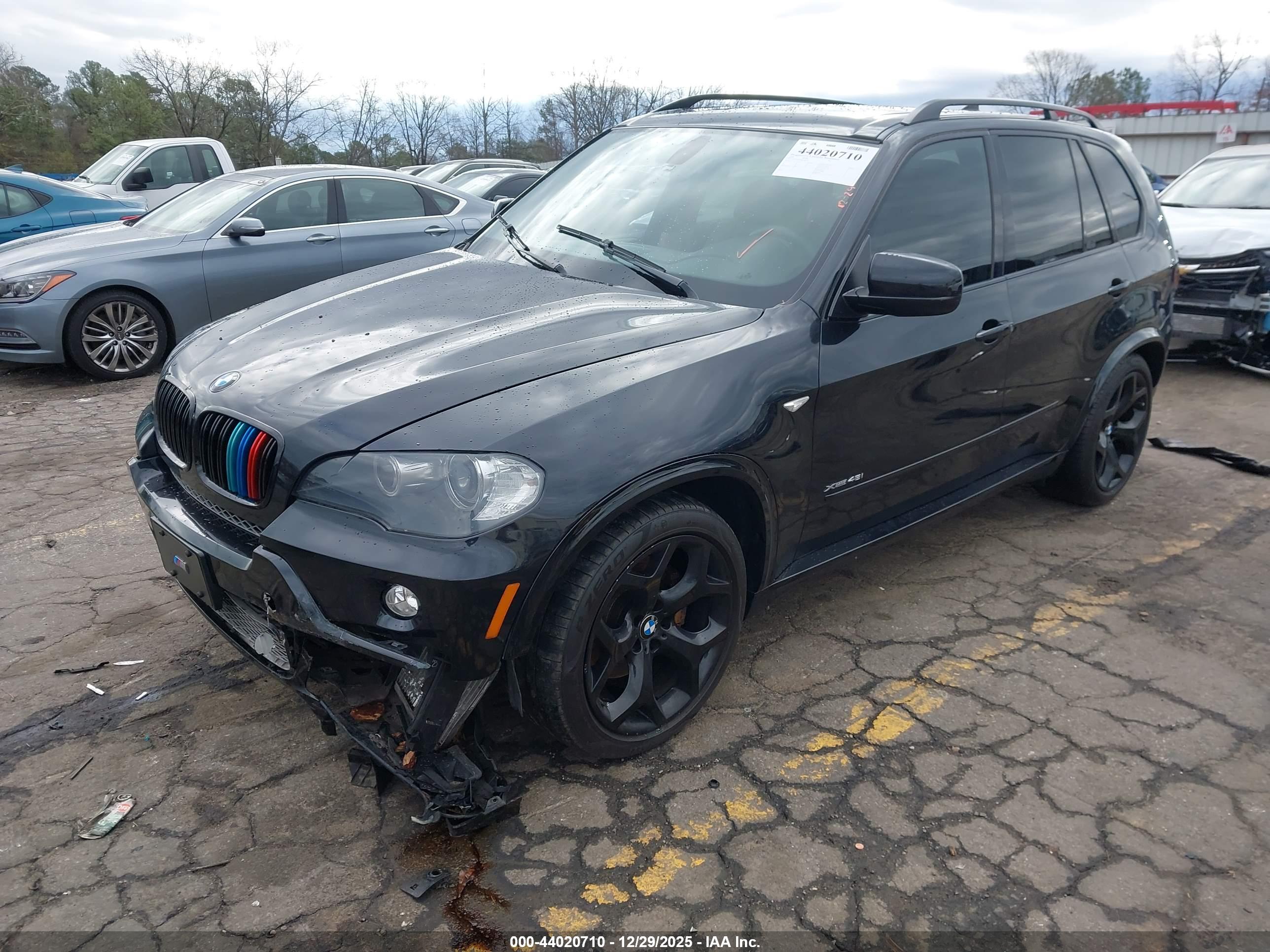 BMW X5 image 2
