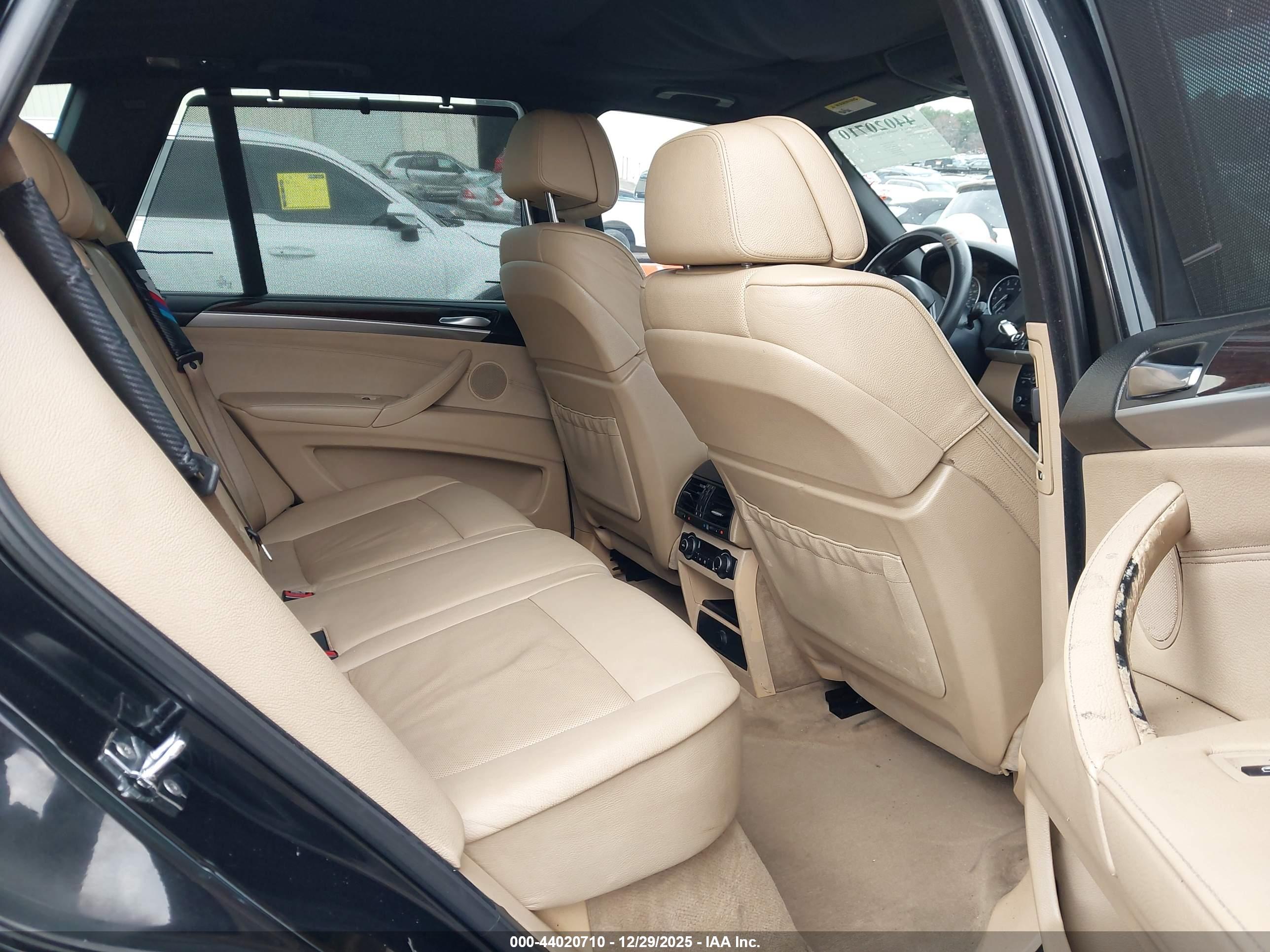 BMW X5 image 8