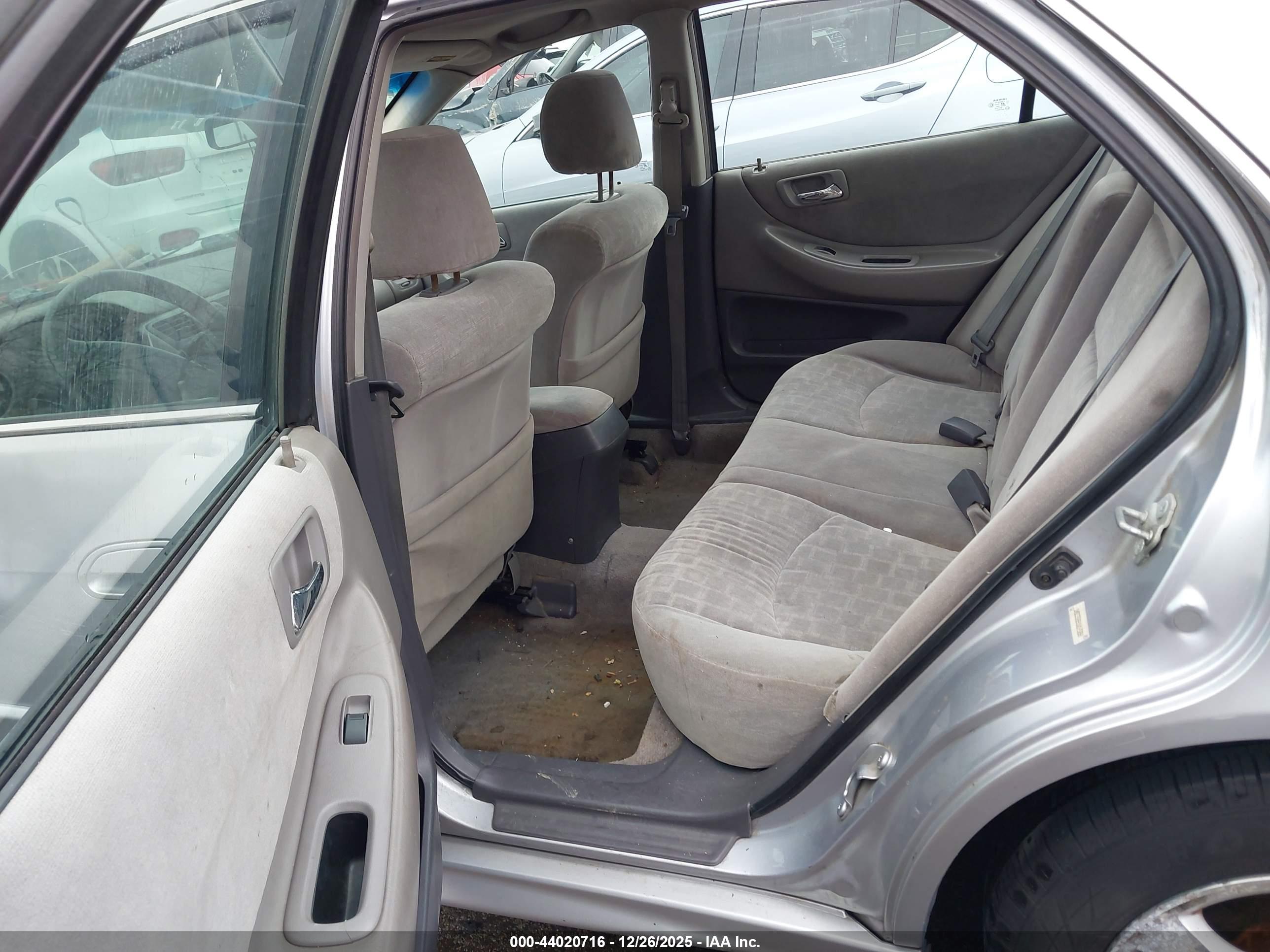 HONDA ACCORD image 8