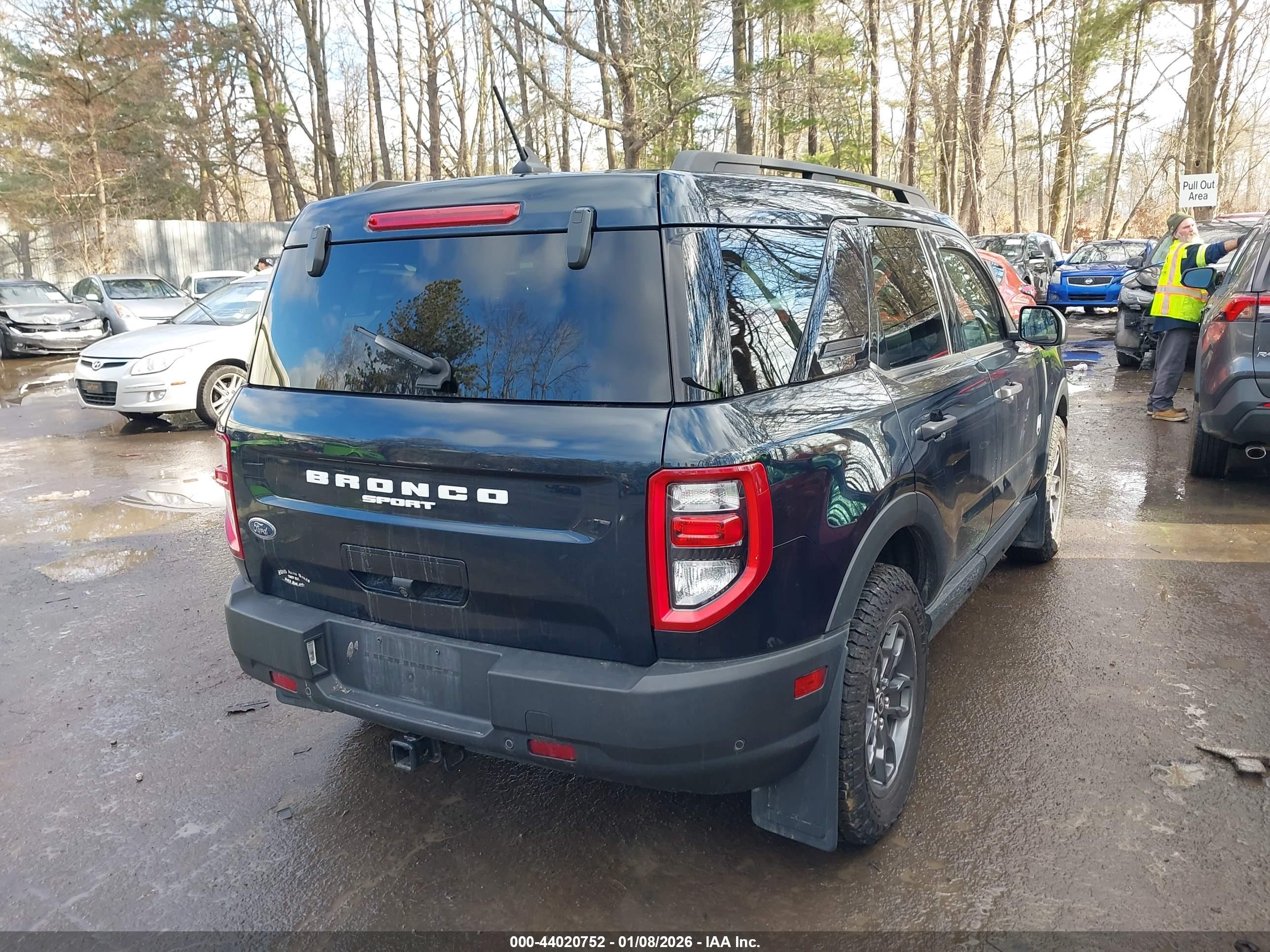FORD BRONCO image 4