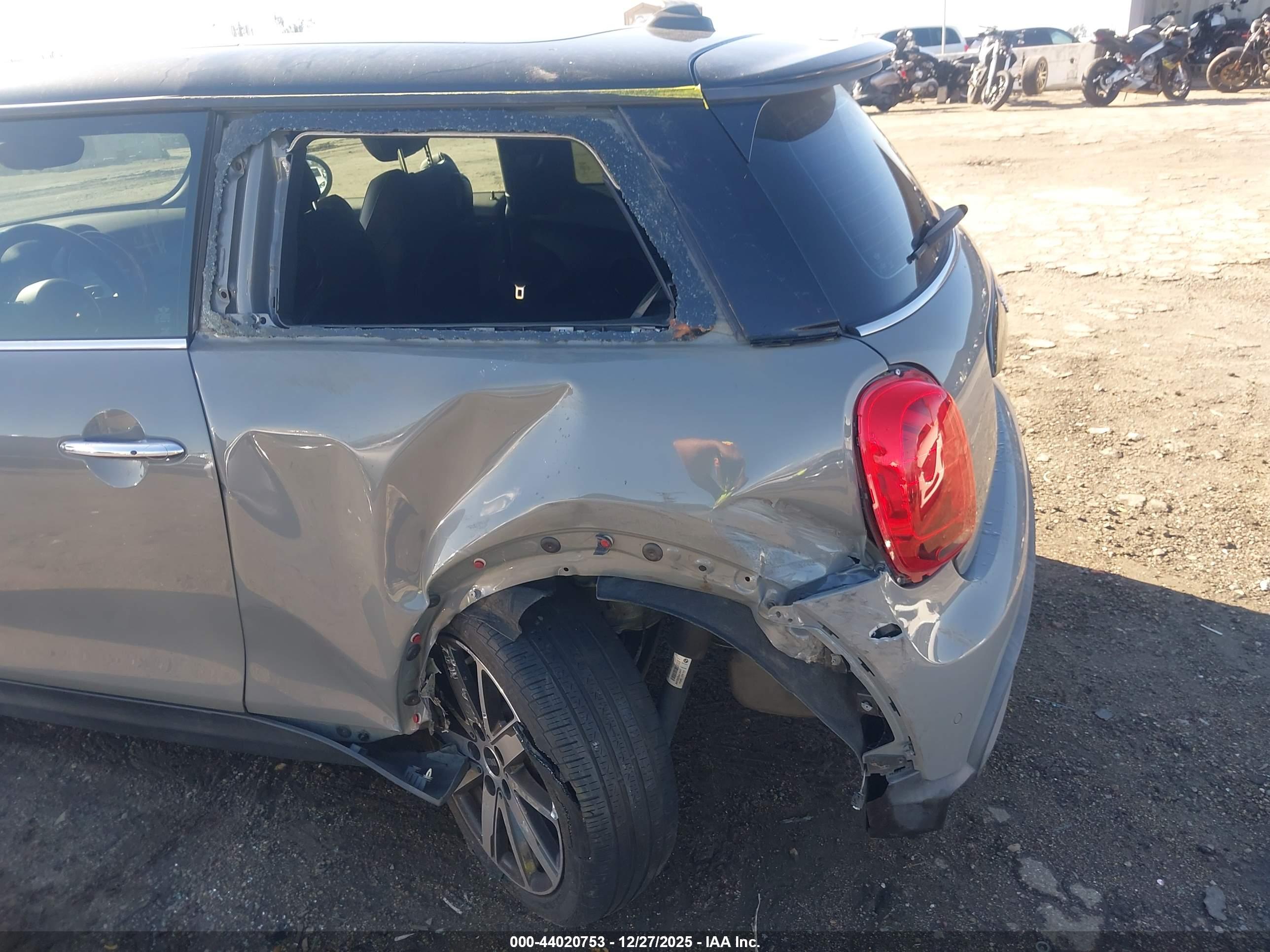 MINI HARDTOP image 6