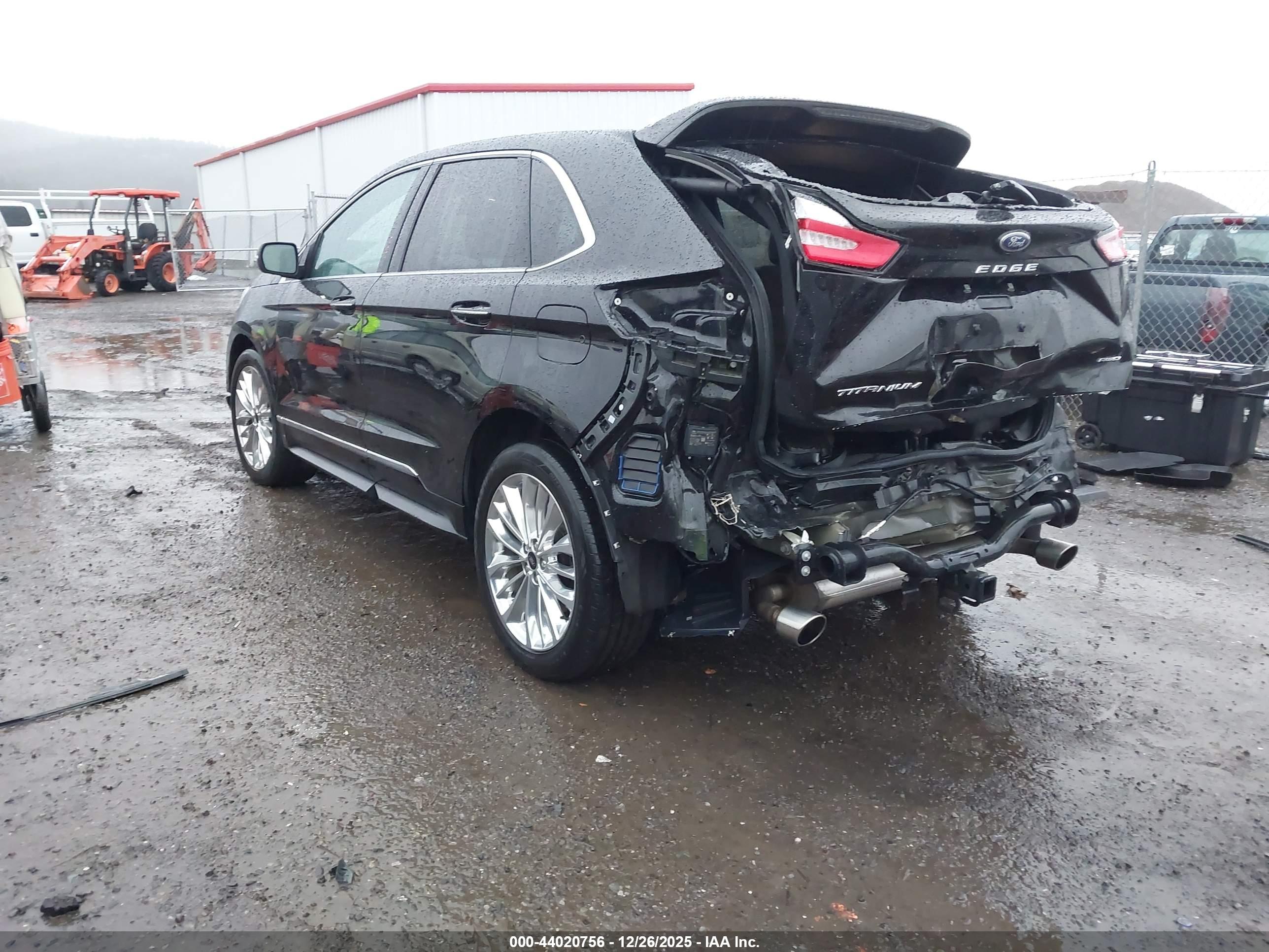 FORD EDGE image 3