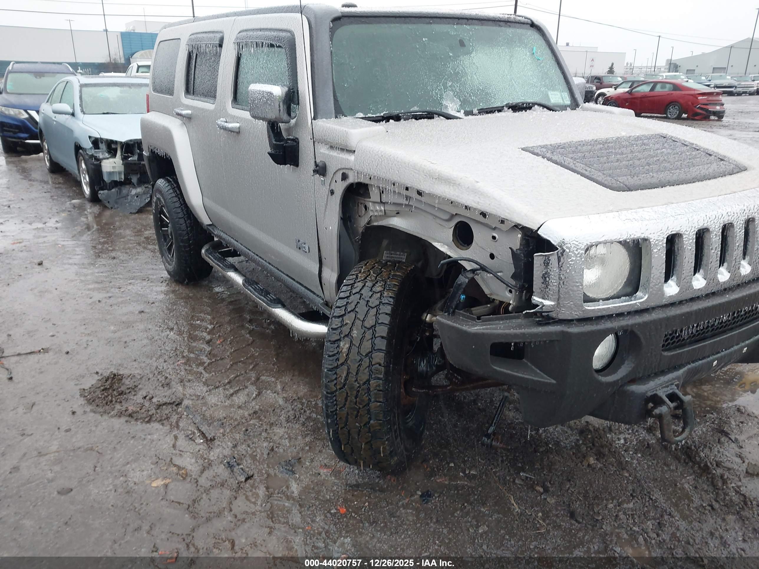 HUMMER H3 image 6
