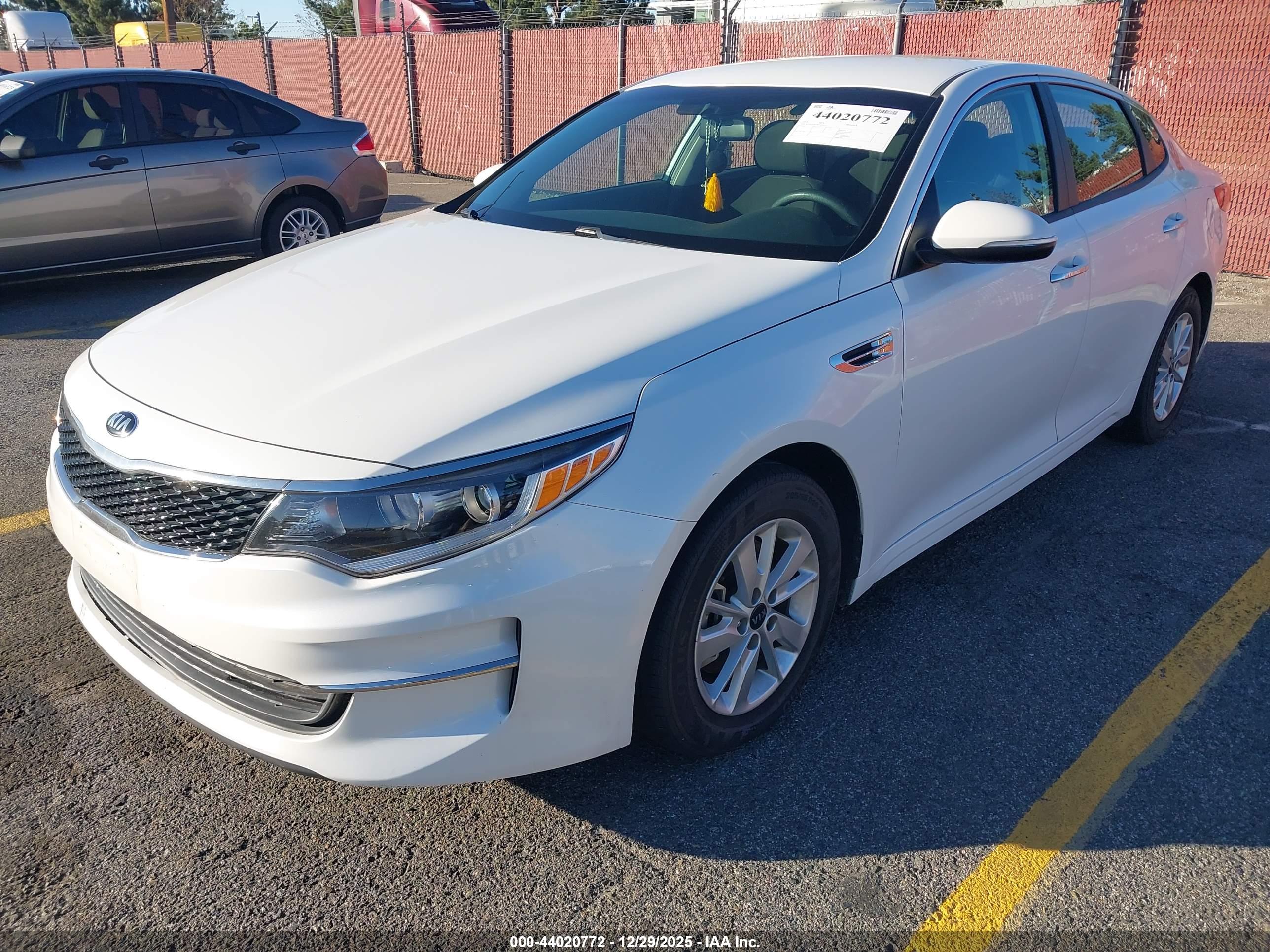 KIA OPTIMA image 2