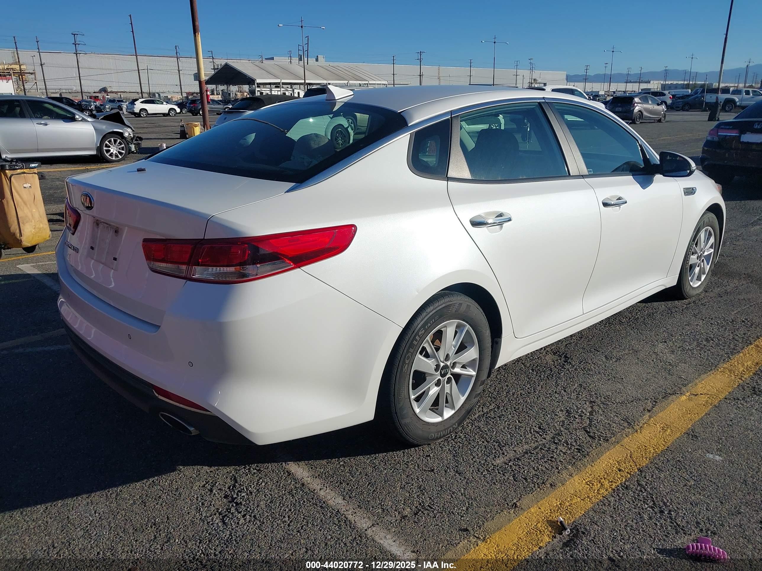 KIA OPTIMA image 4