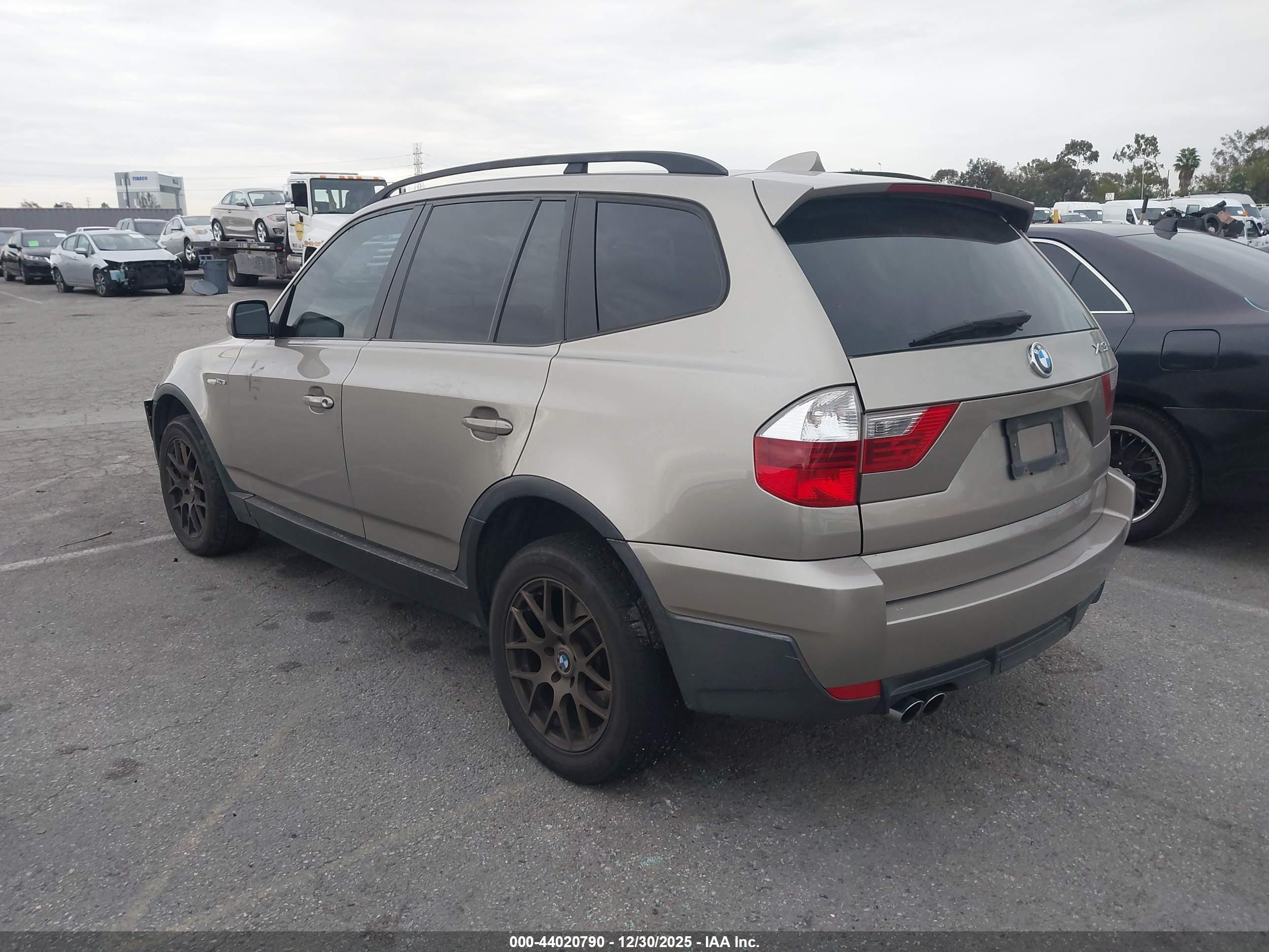 BMW X3 image 3