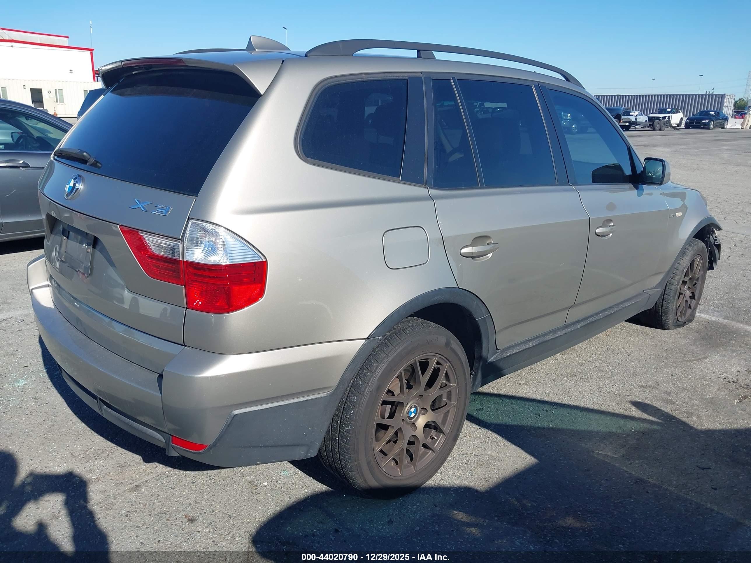 BMW X3 image 4