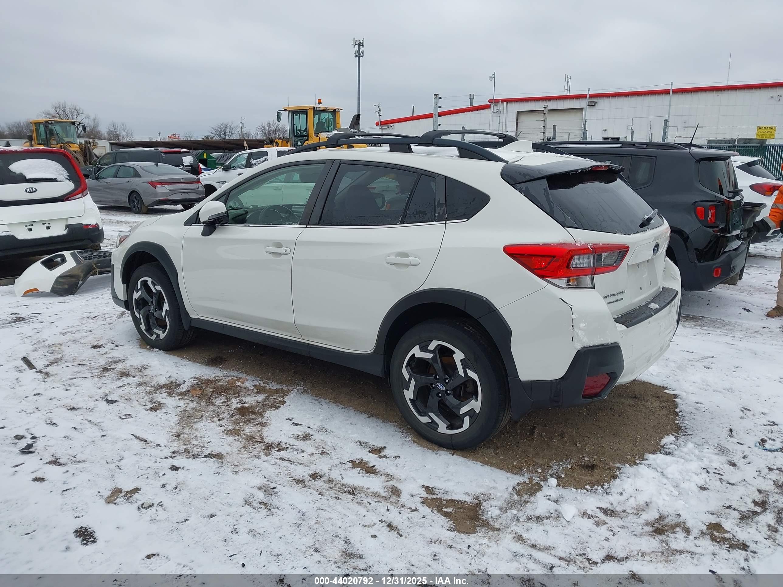 SUBARU CROSSTREK image 3