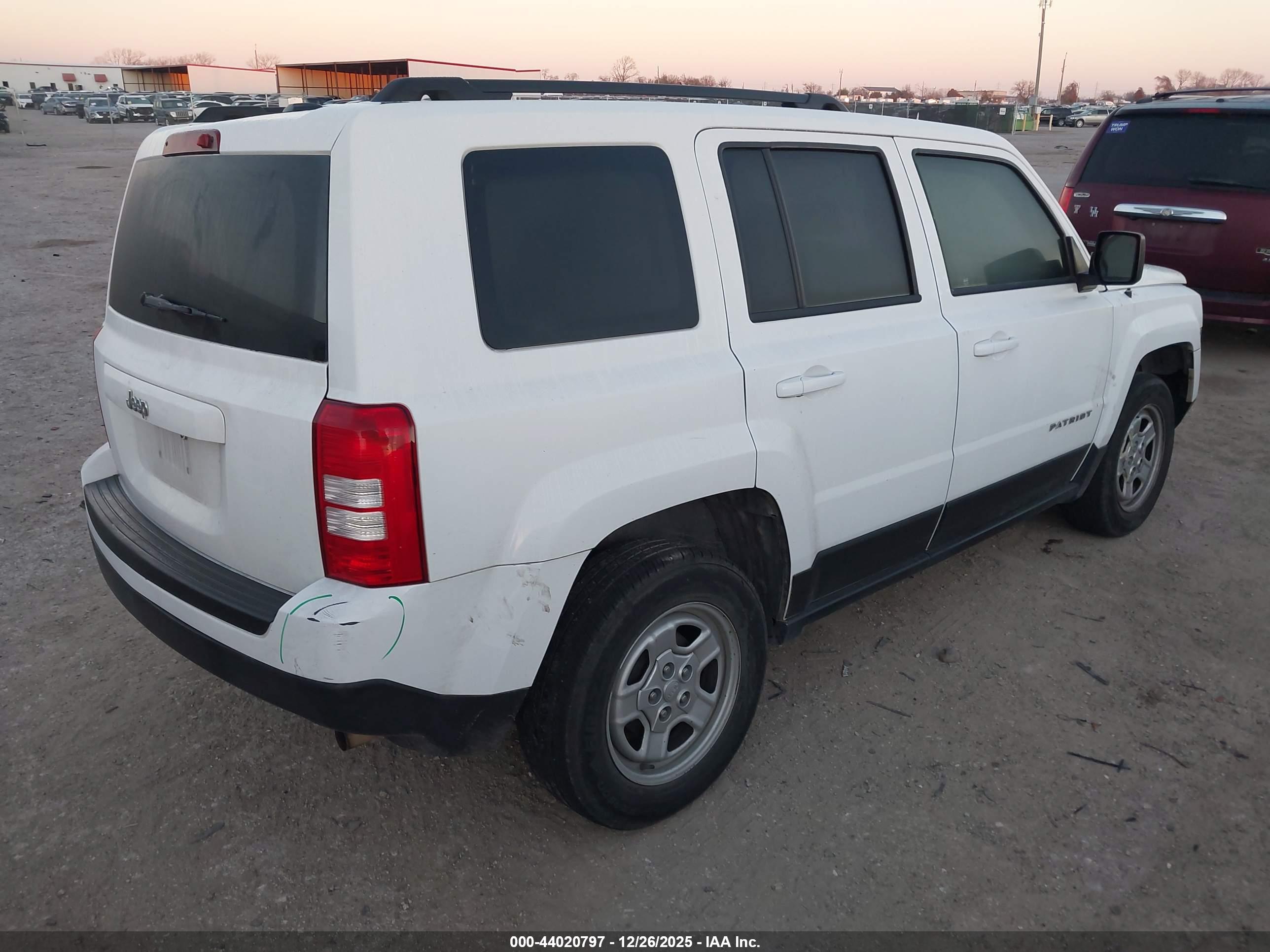 JEEP PATRIOT image 4