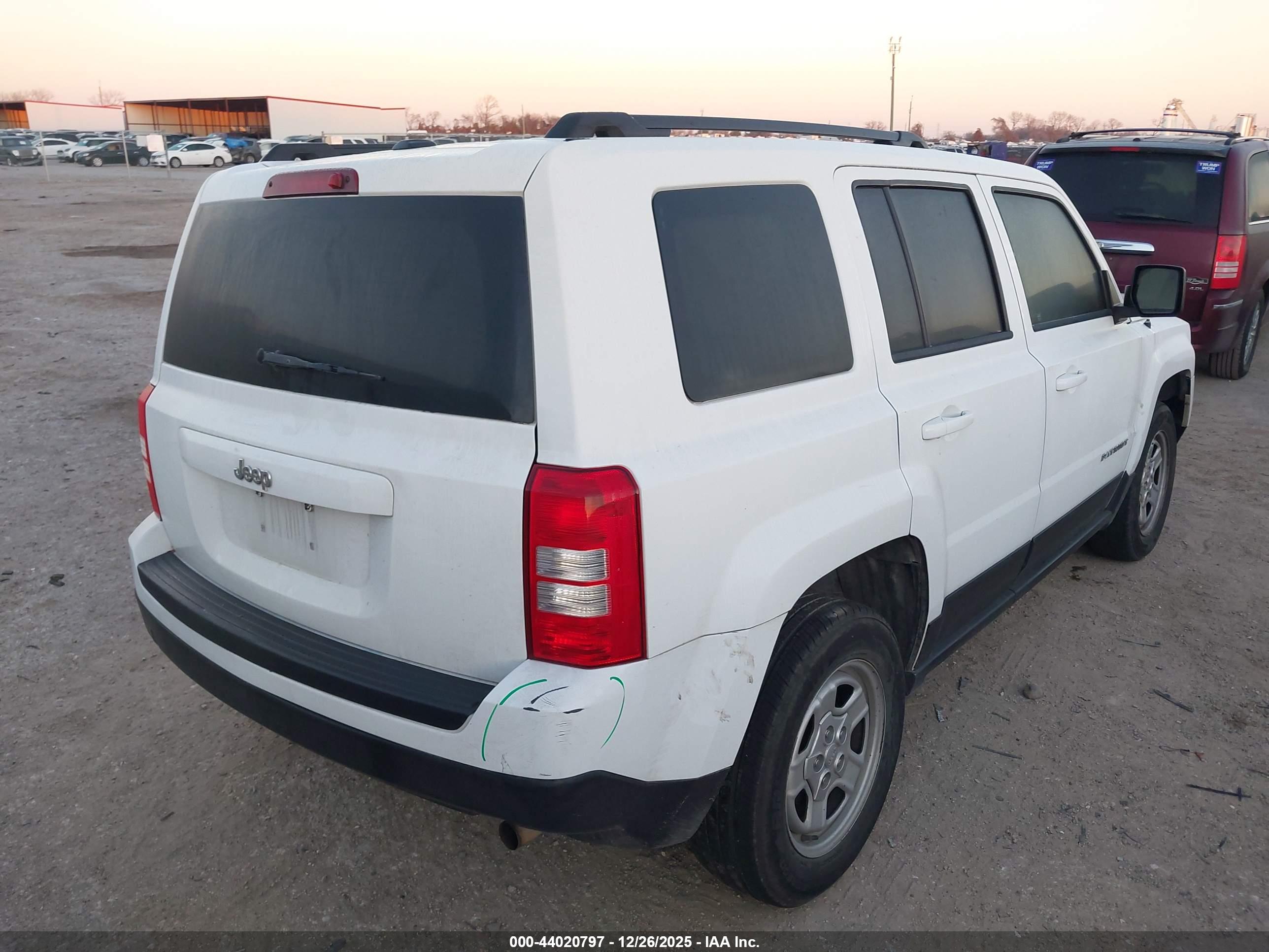 JEEP PATRIOT image 8