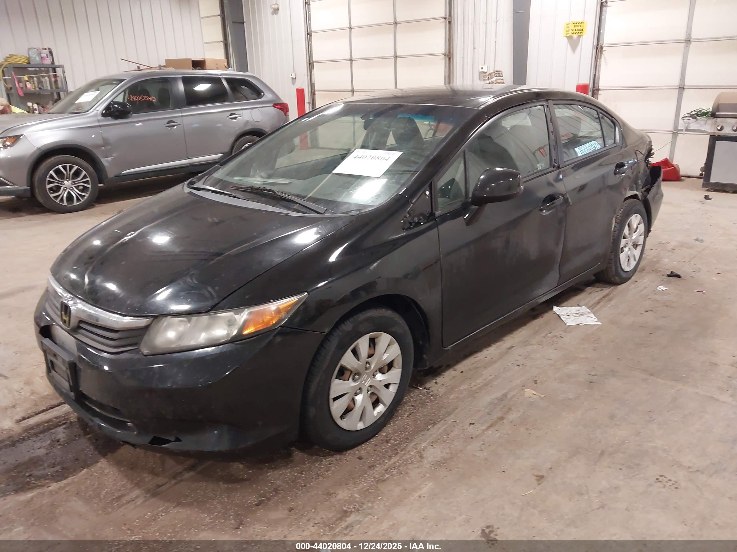 HONDA CIVIC image 2