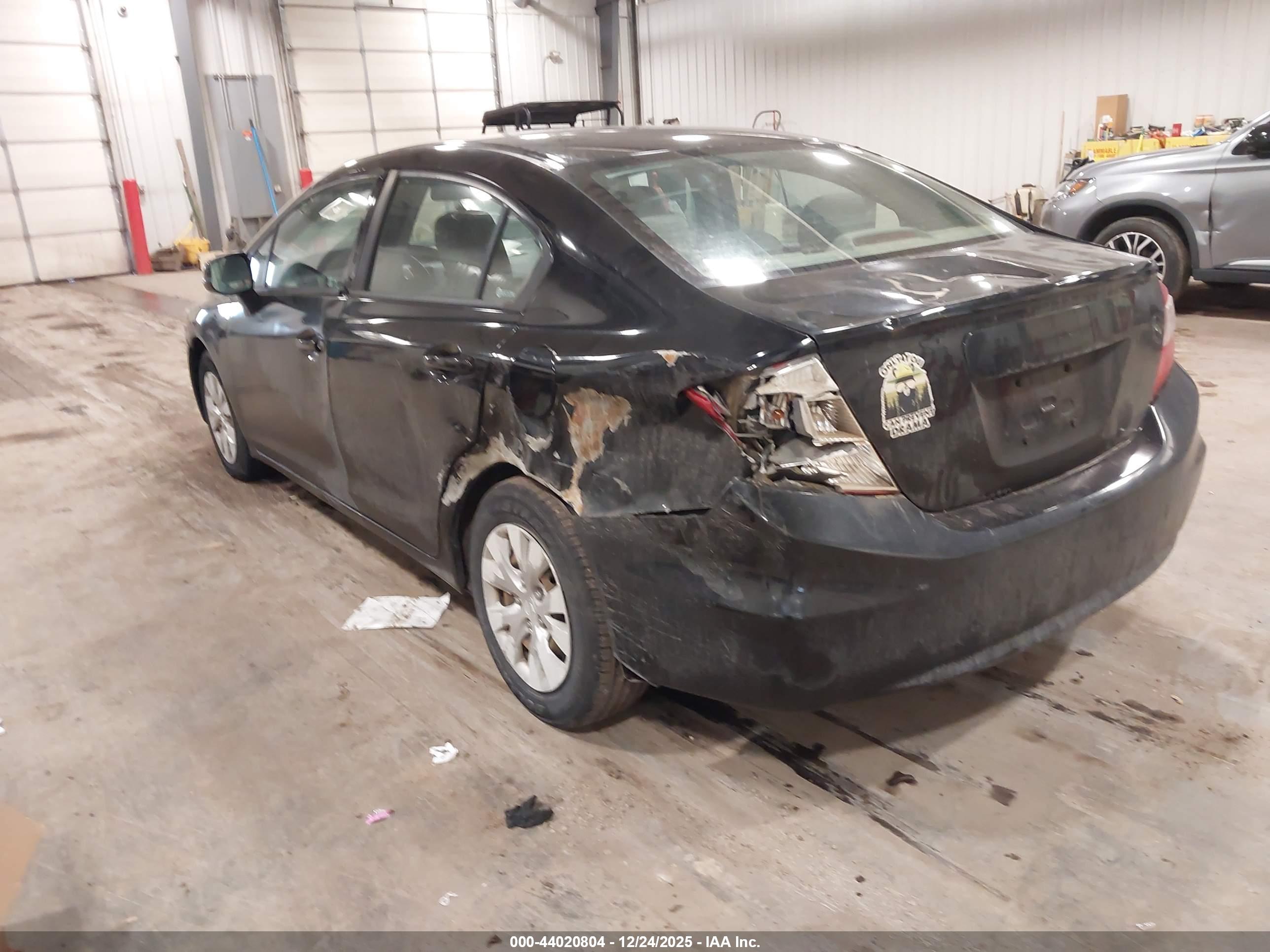 HONDA CIVIC image 3