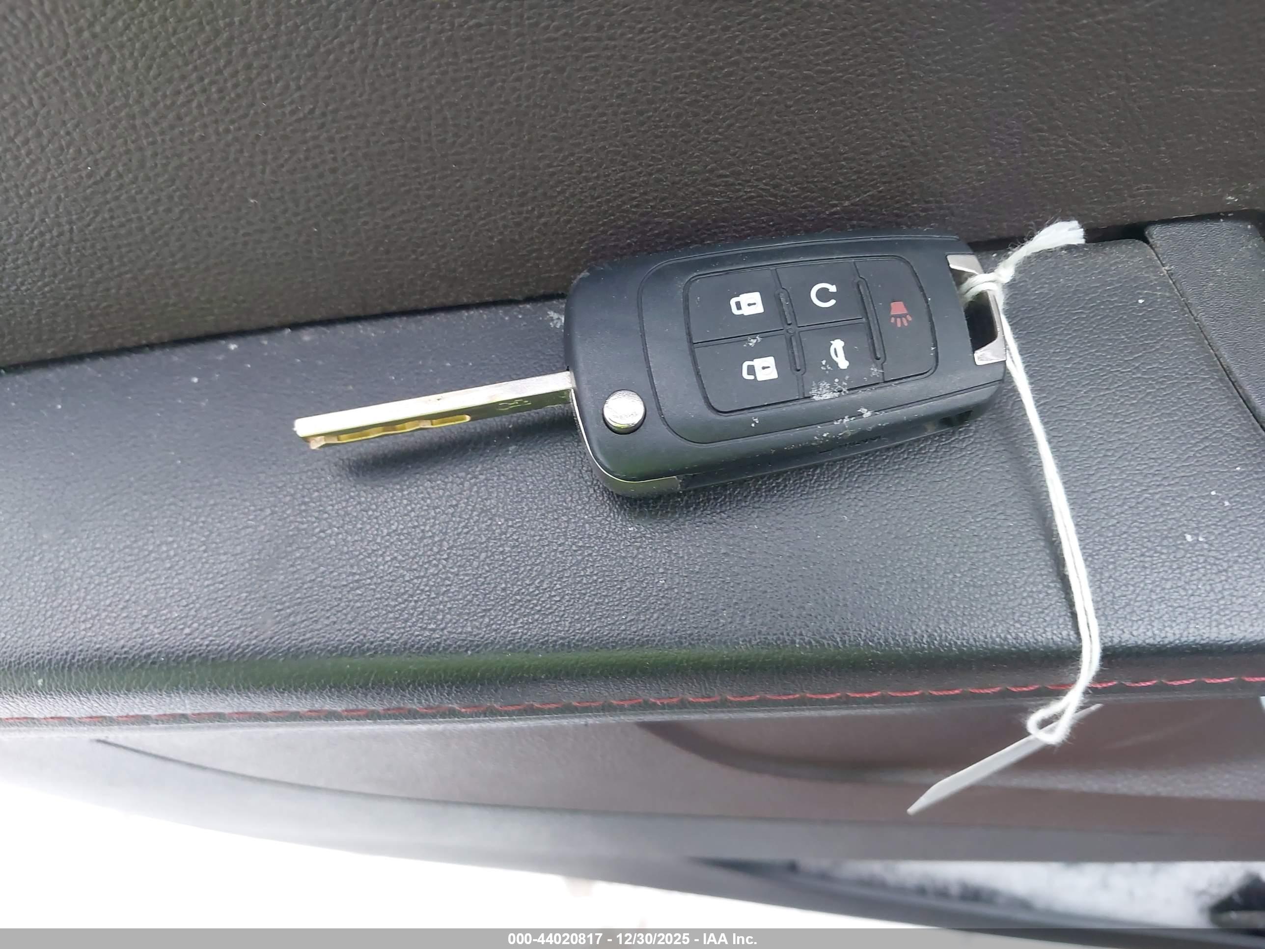 CHEVROLET EQUINOX image 11