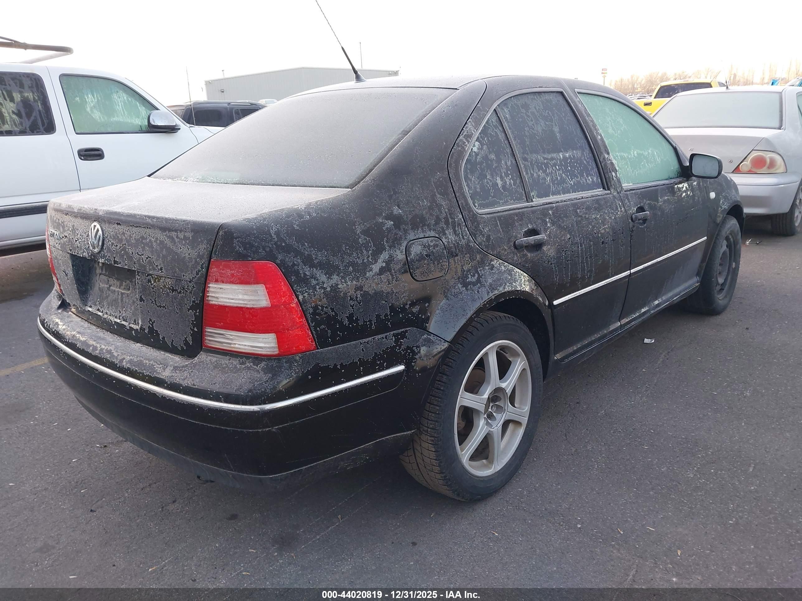 VOLKSWAGEN JETTA image 4