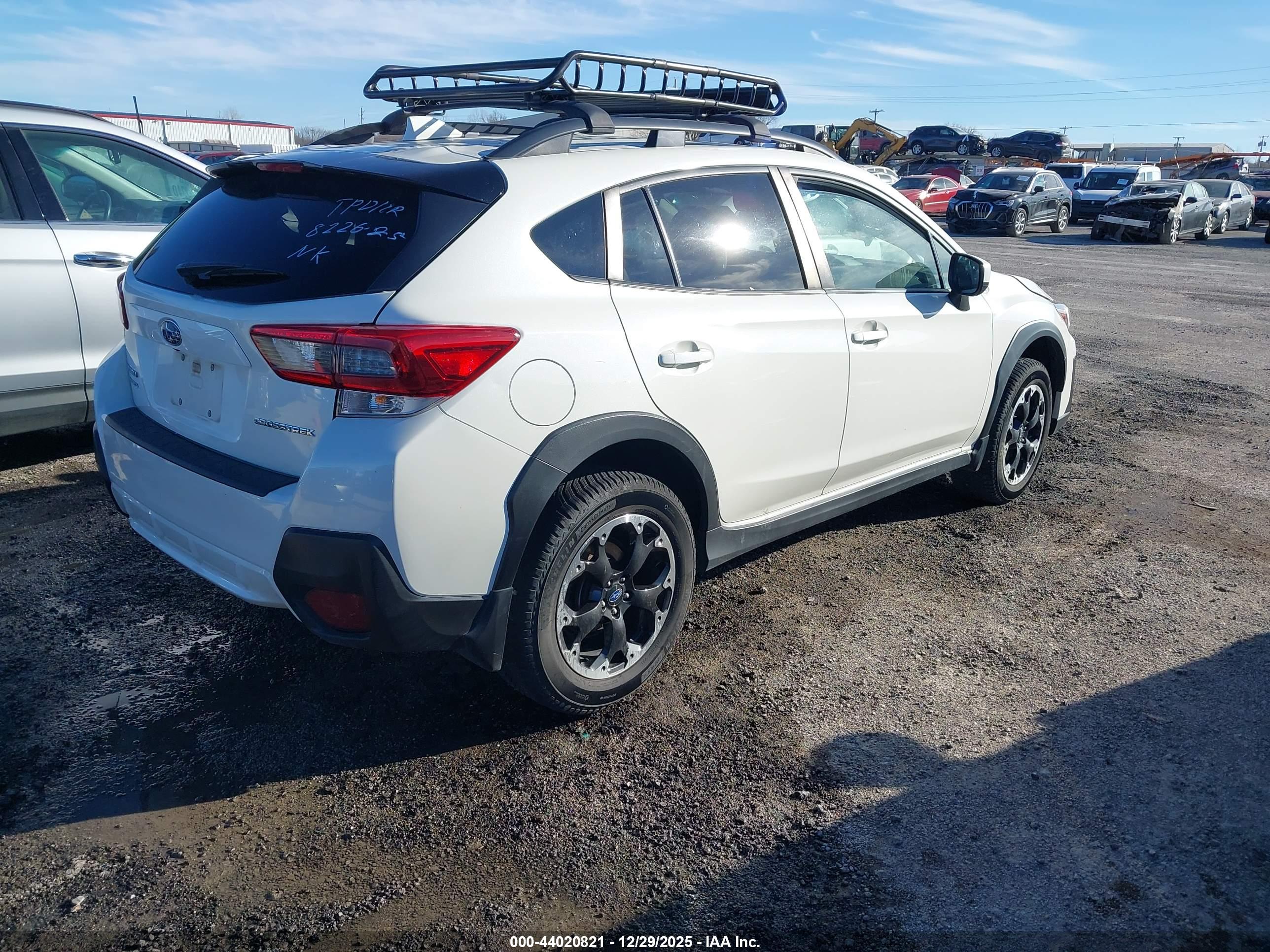 SUBARU CROSSTREK image 4