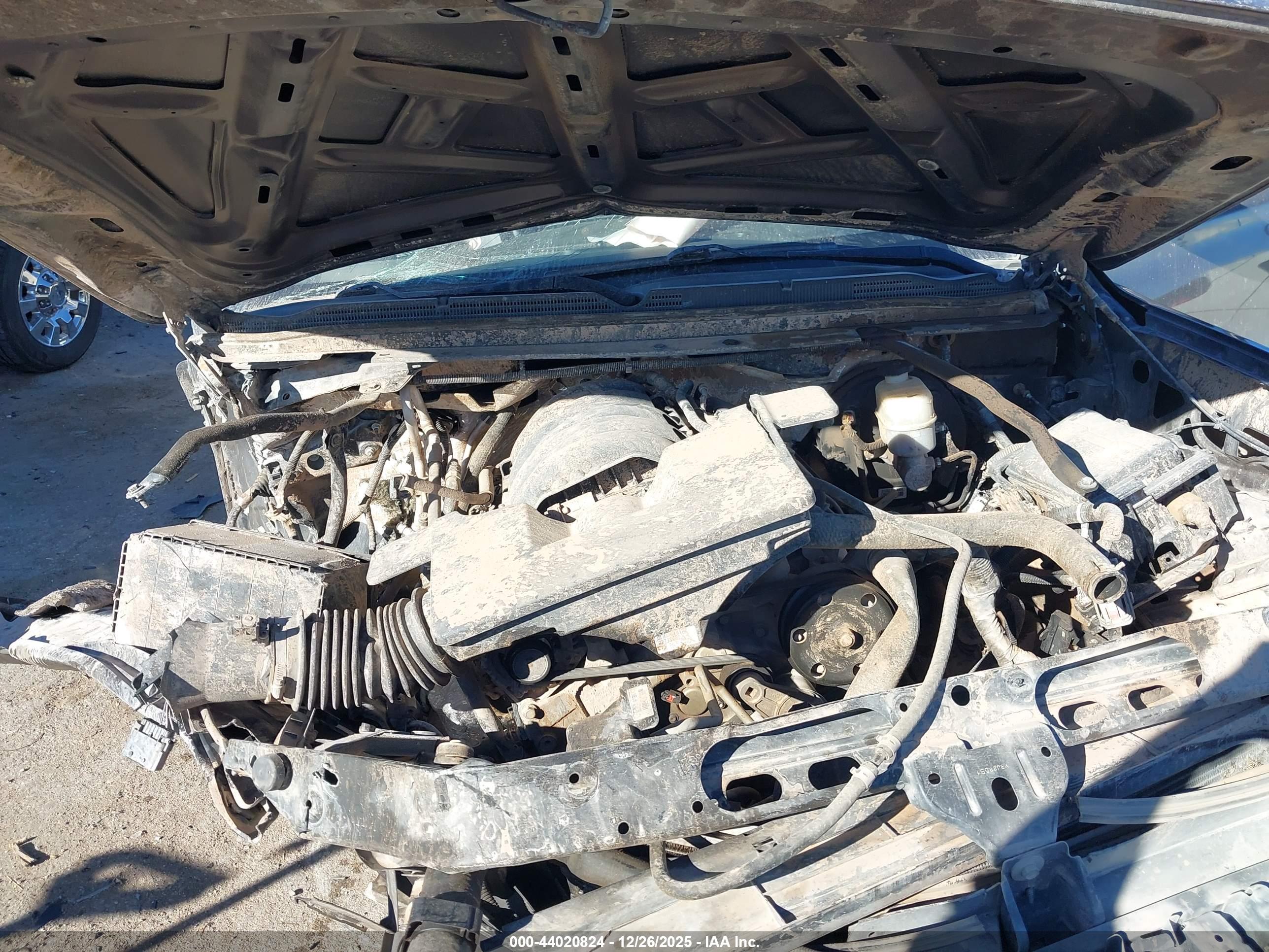 CHEVROLET TAHOE image 10