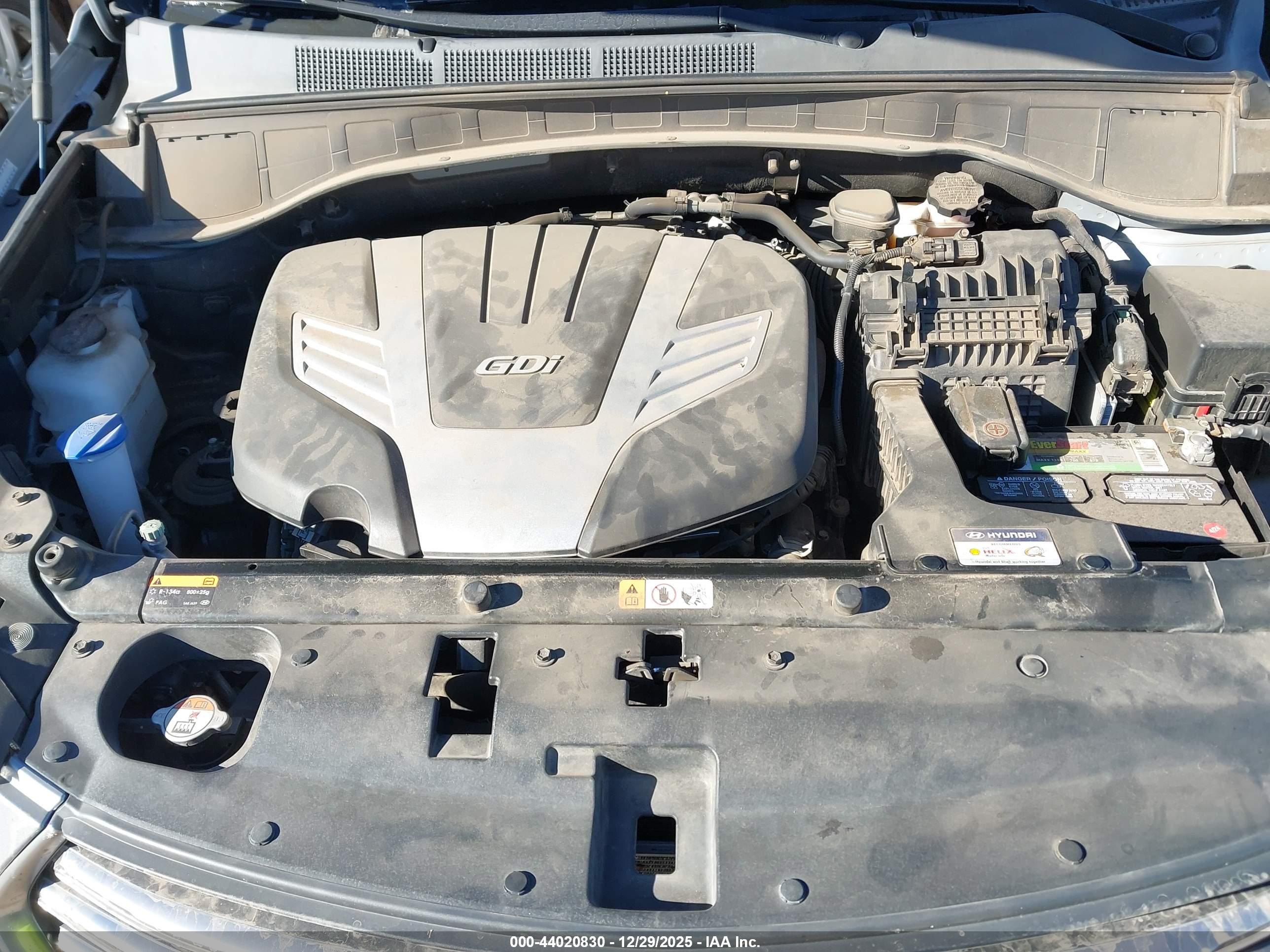 HYUNDAI SANTA image 10
