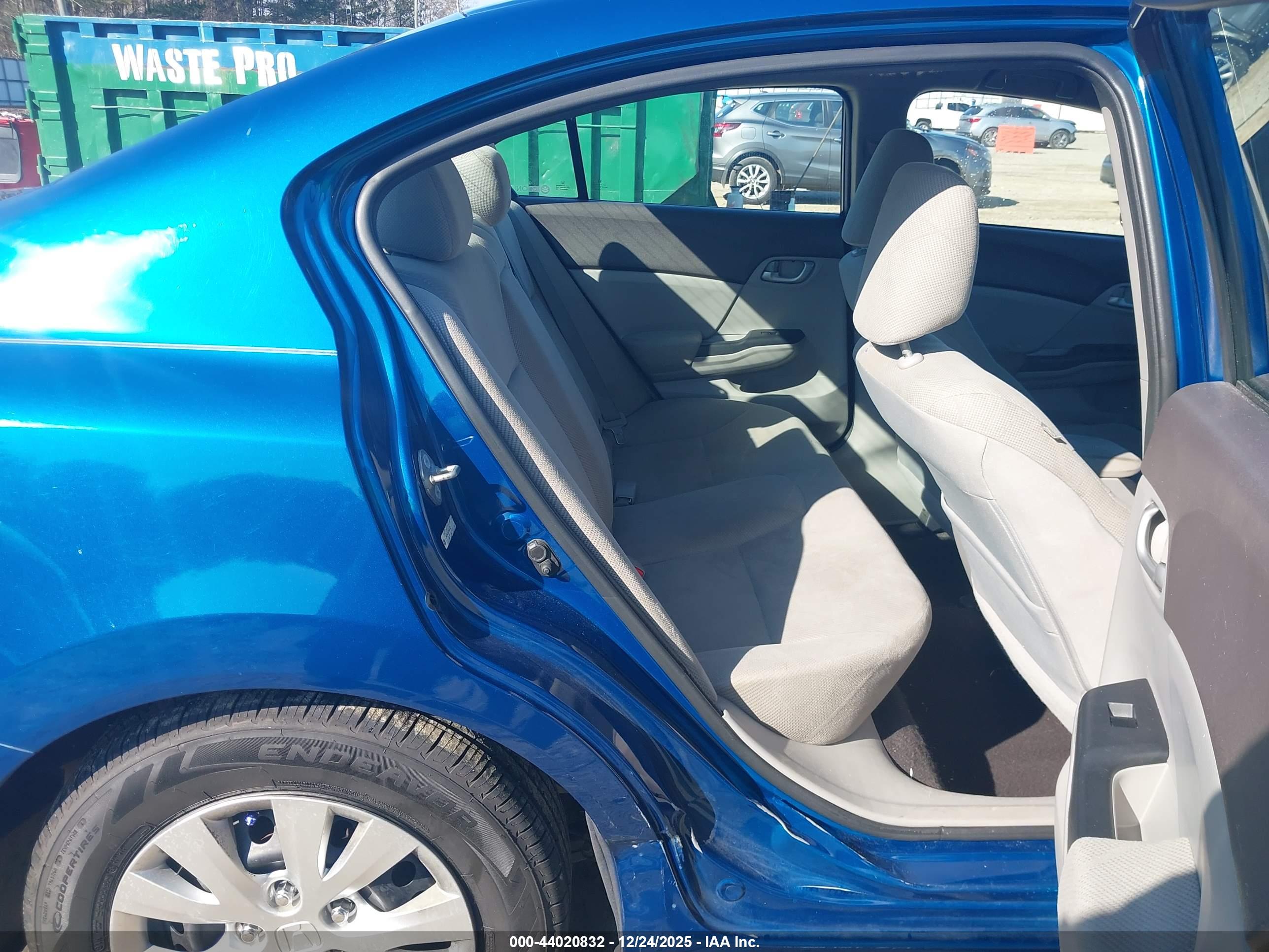 HONDA CIVIC image 8