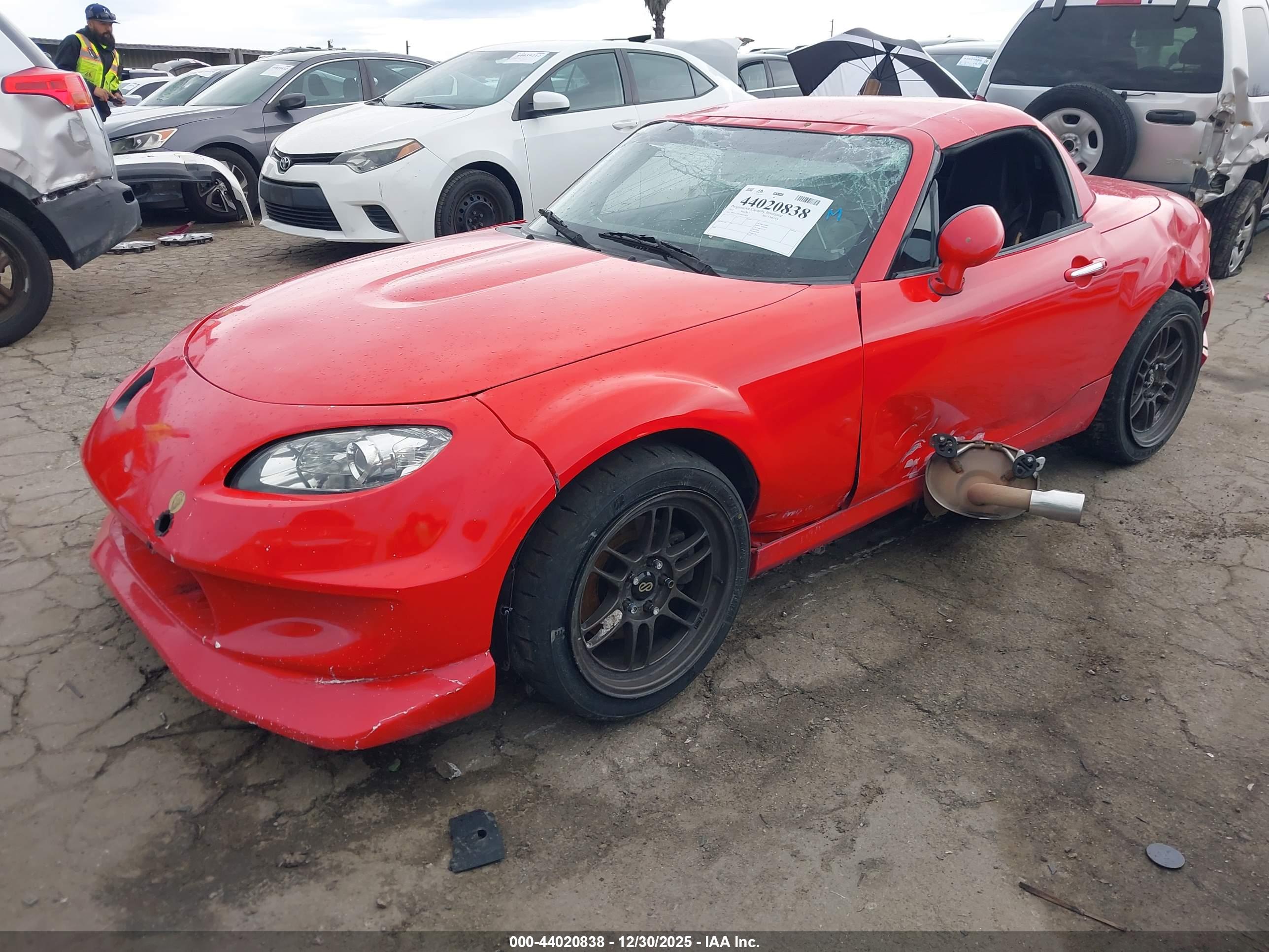 MAZDA MX-5 image 2