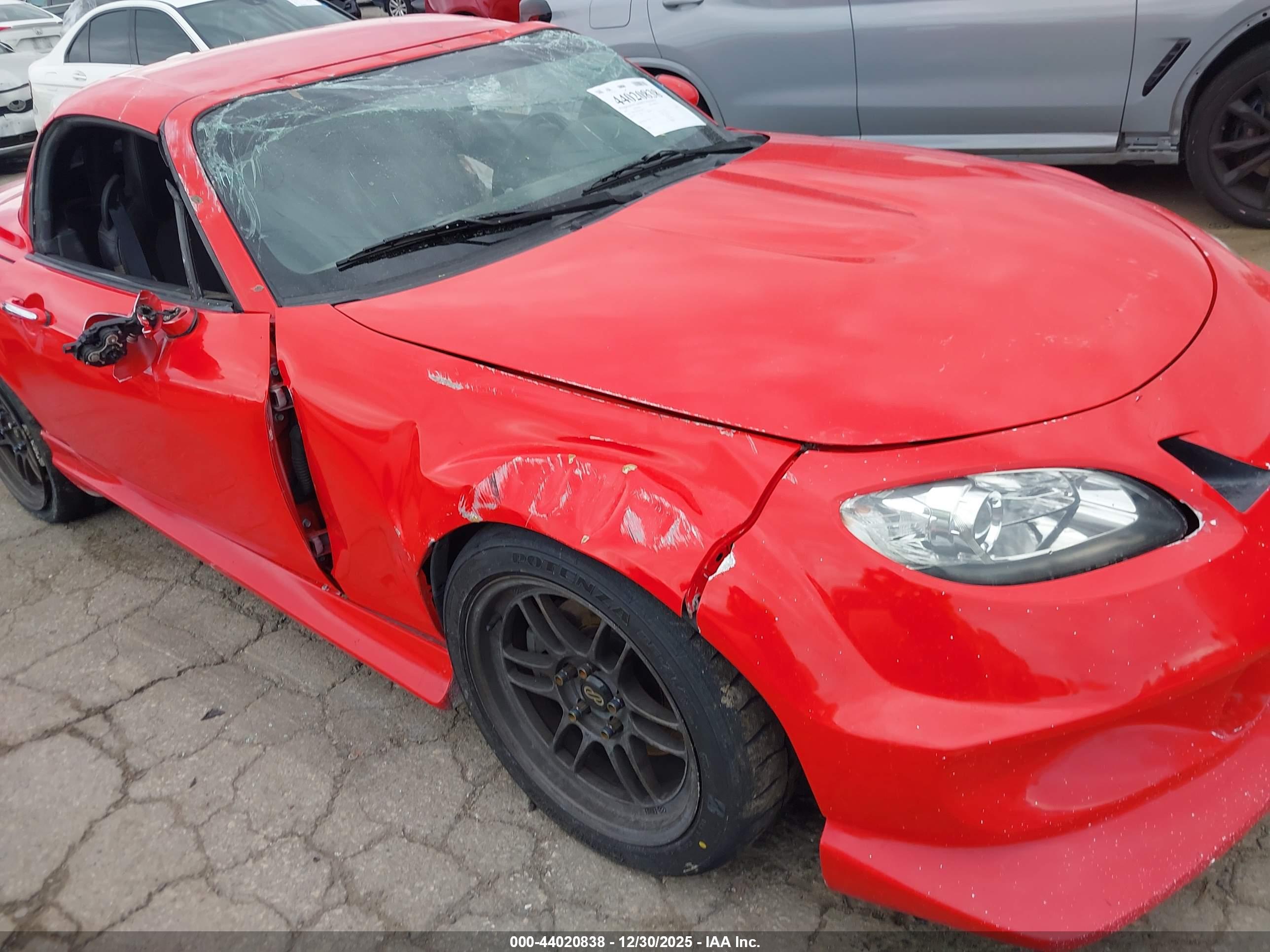 MAZDA MX-5 image 6