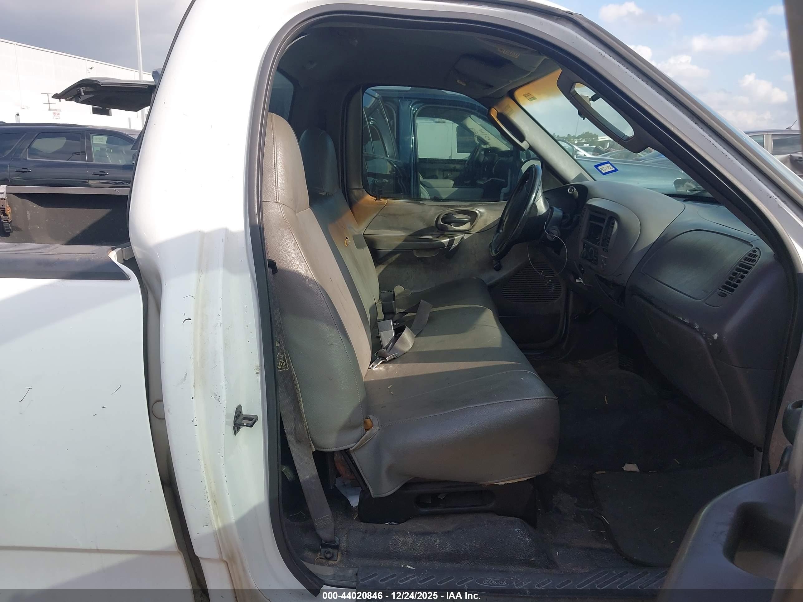 FORD F-150 image 5