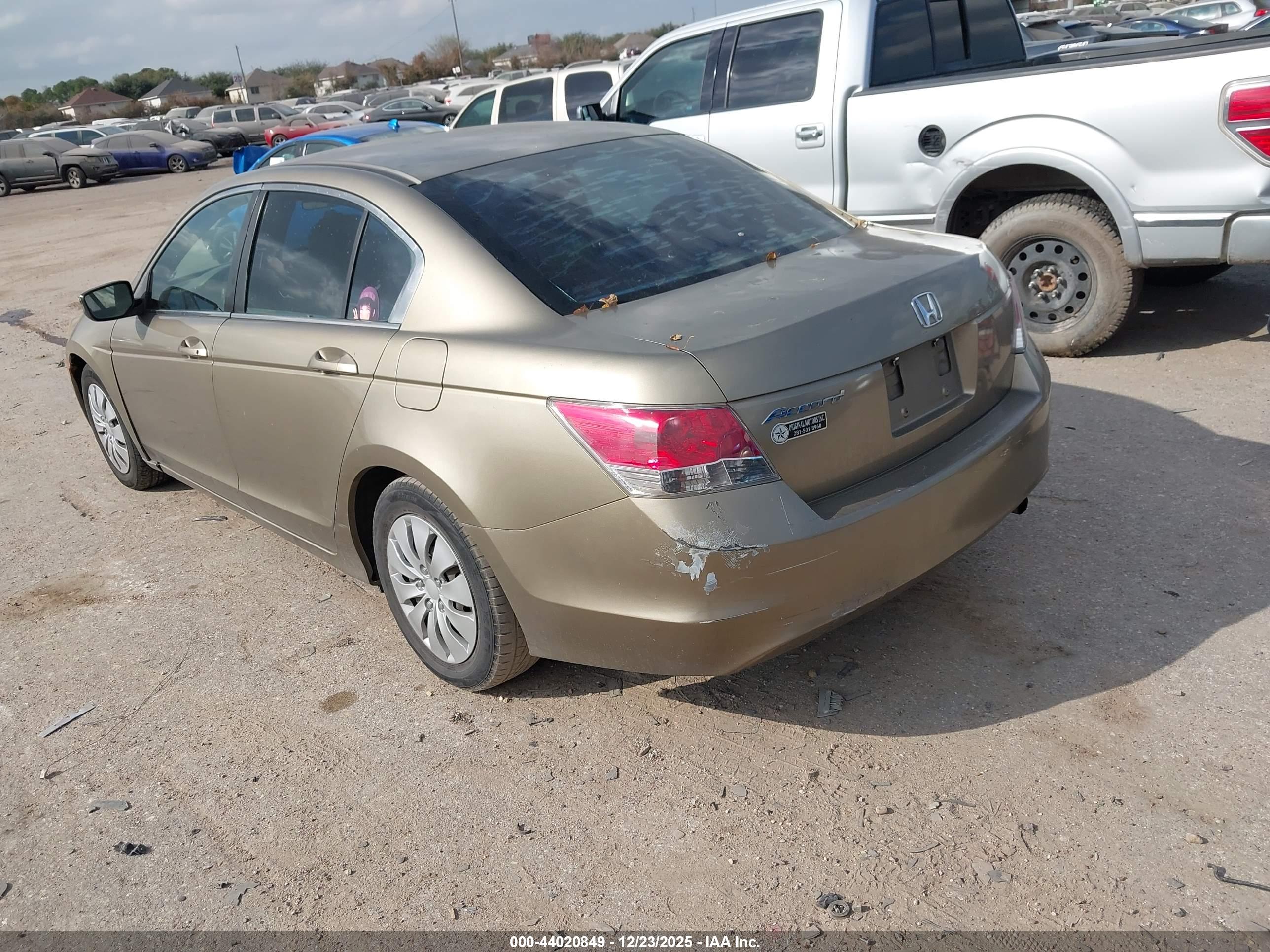 HONDA ACCORD image 3