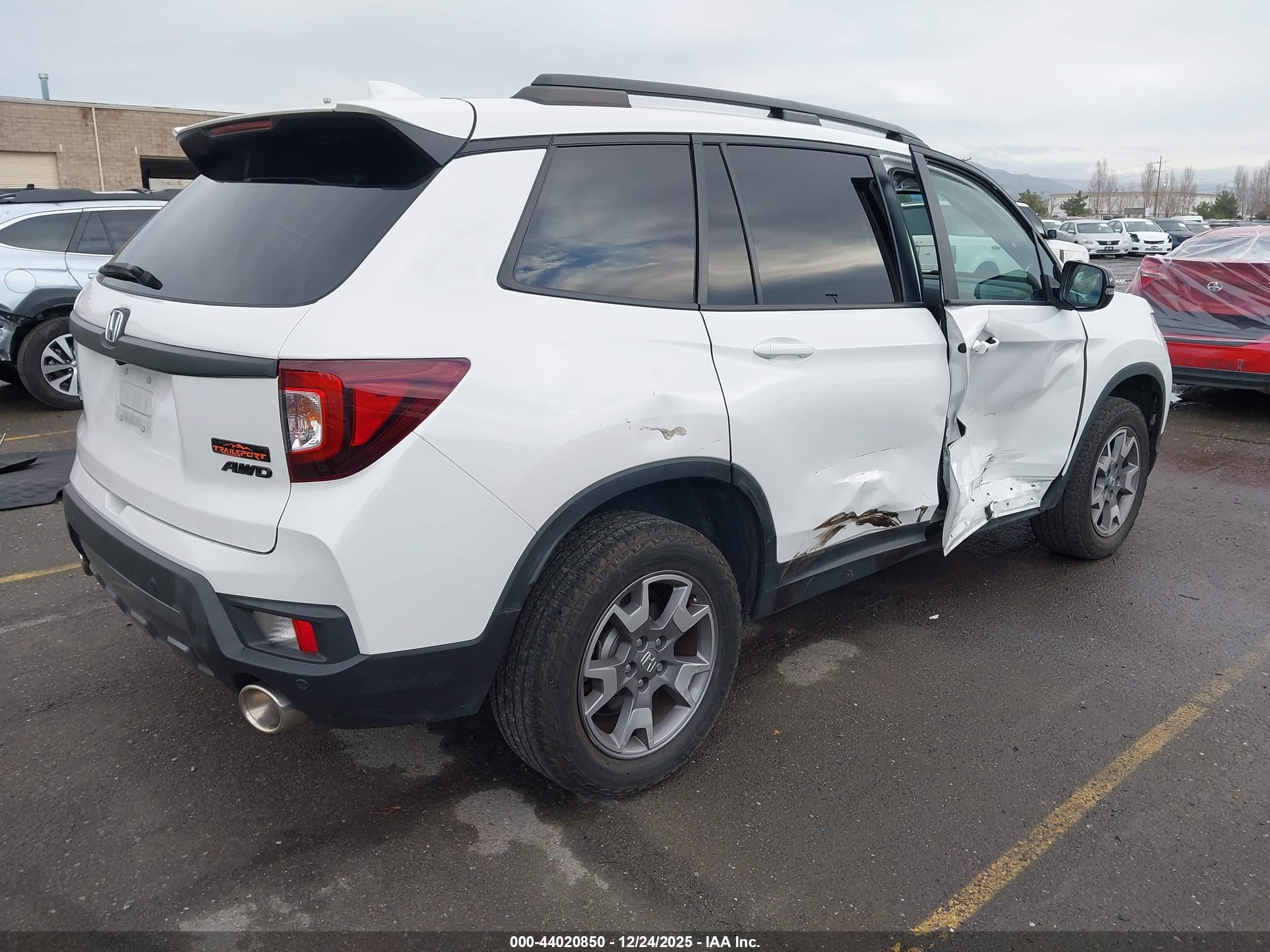 HONDA PASSPORT image 4