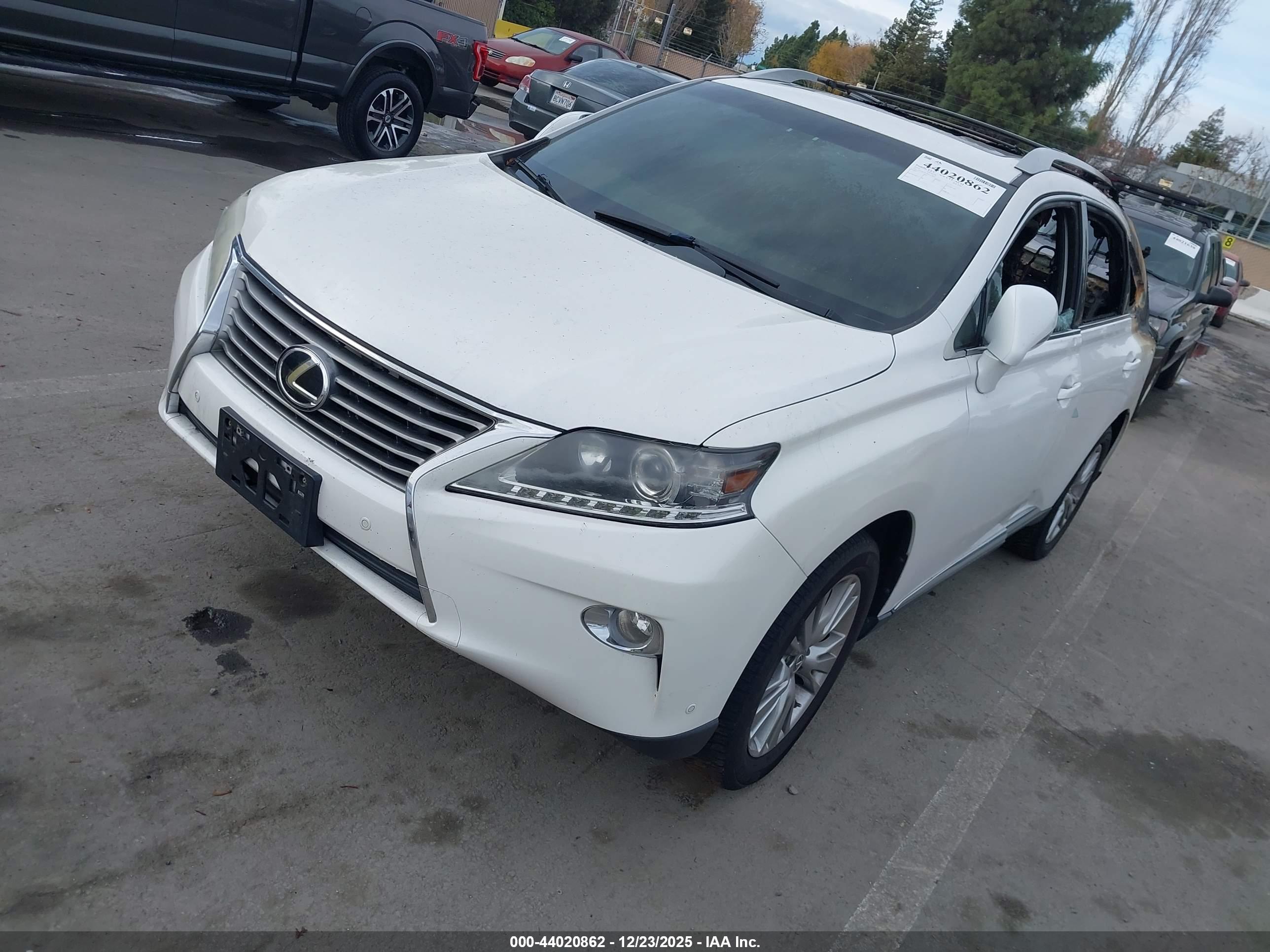 LEXUS RX image 2