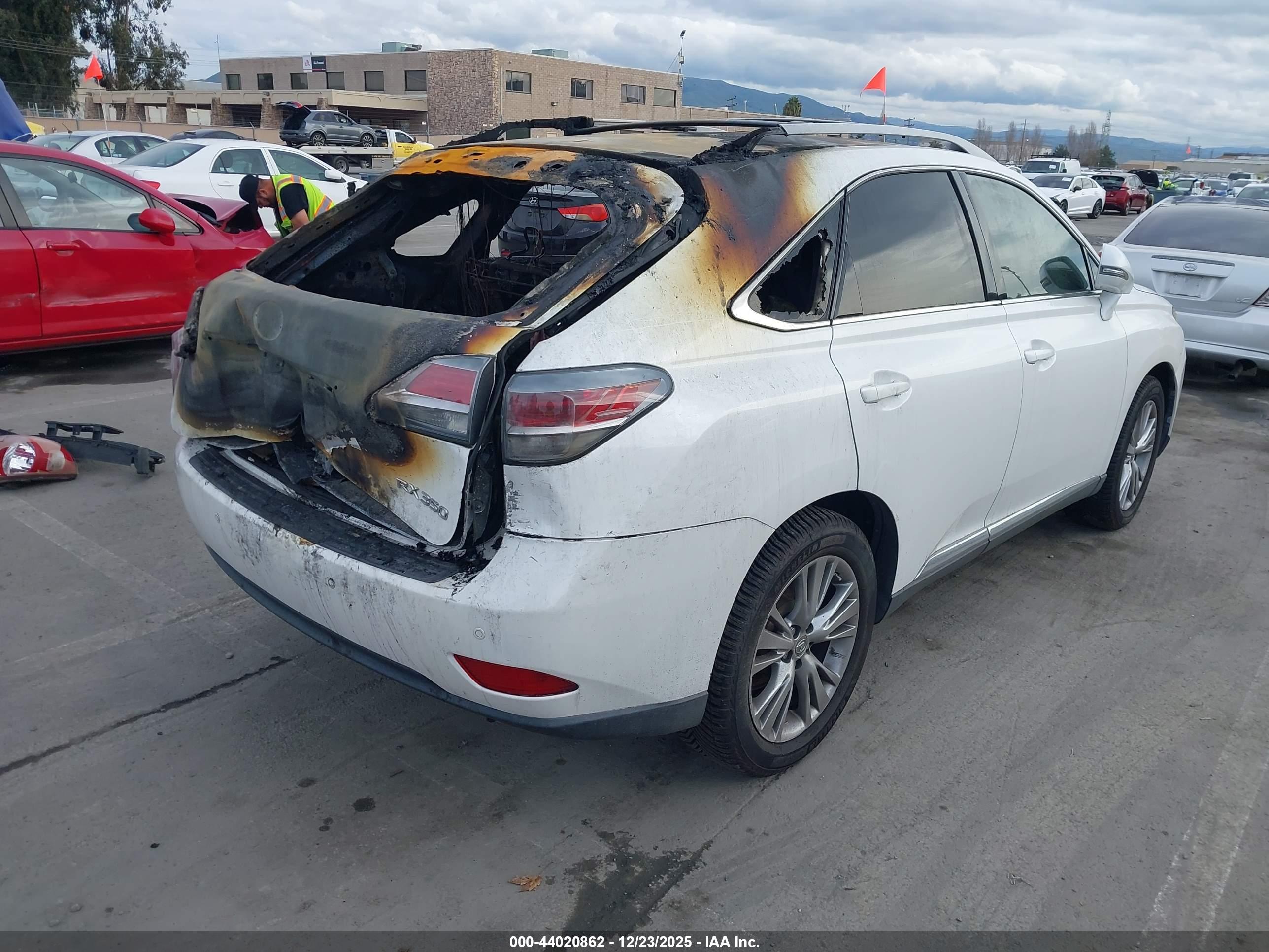 LEXUS RX image 4