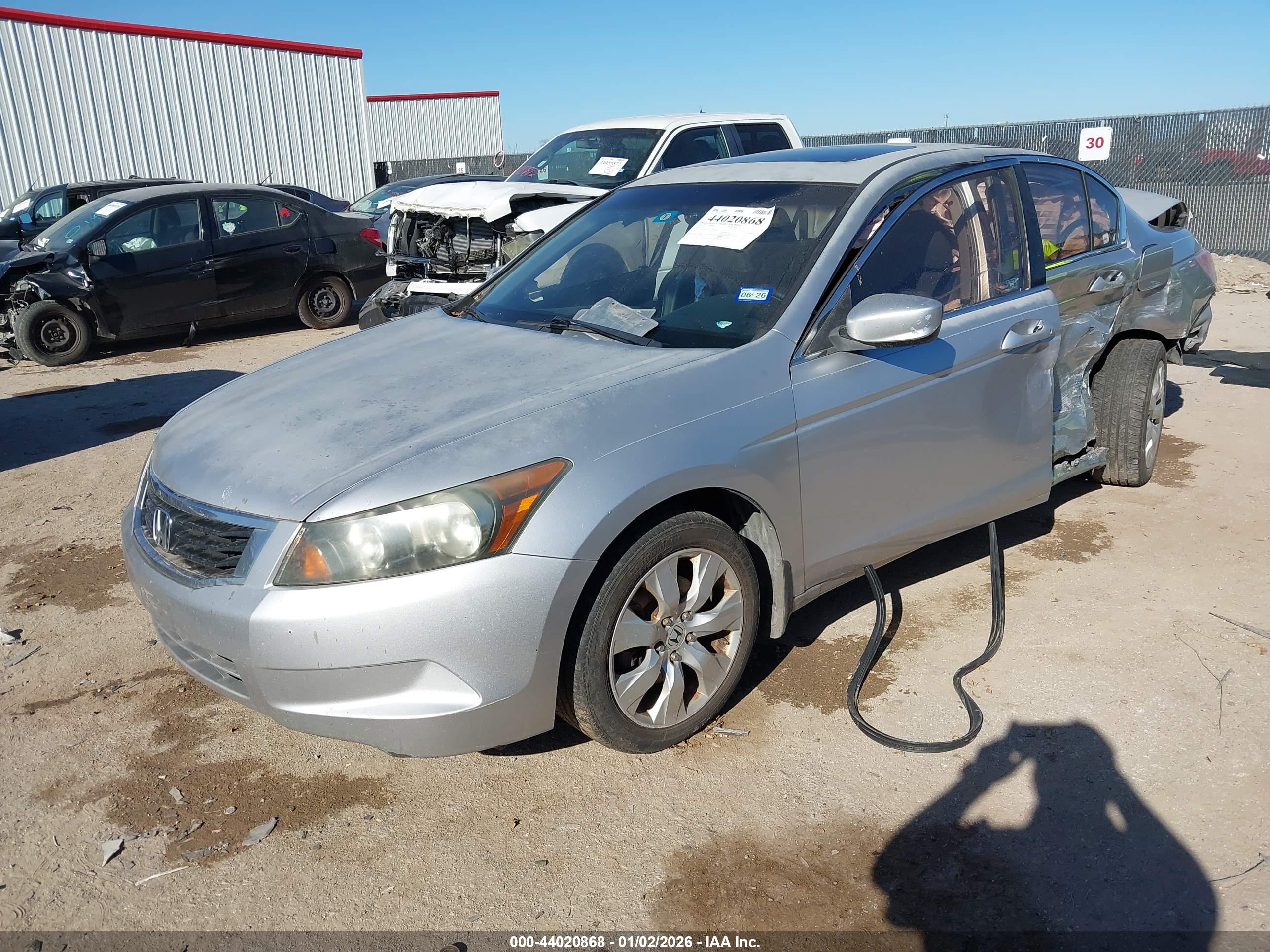 HONDA ACCORD image 2